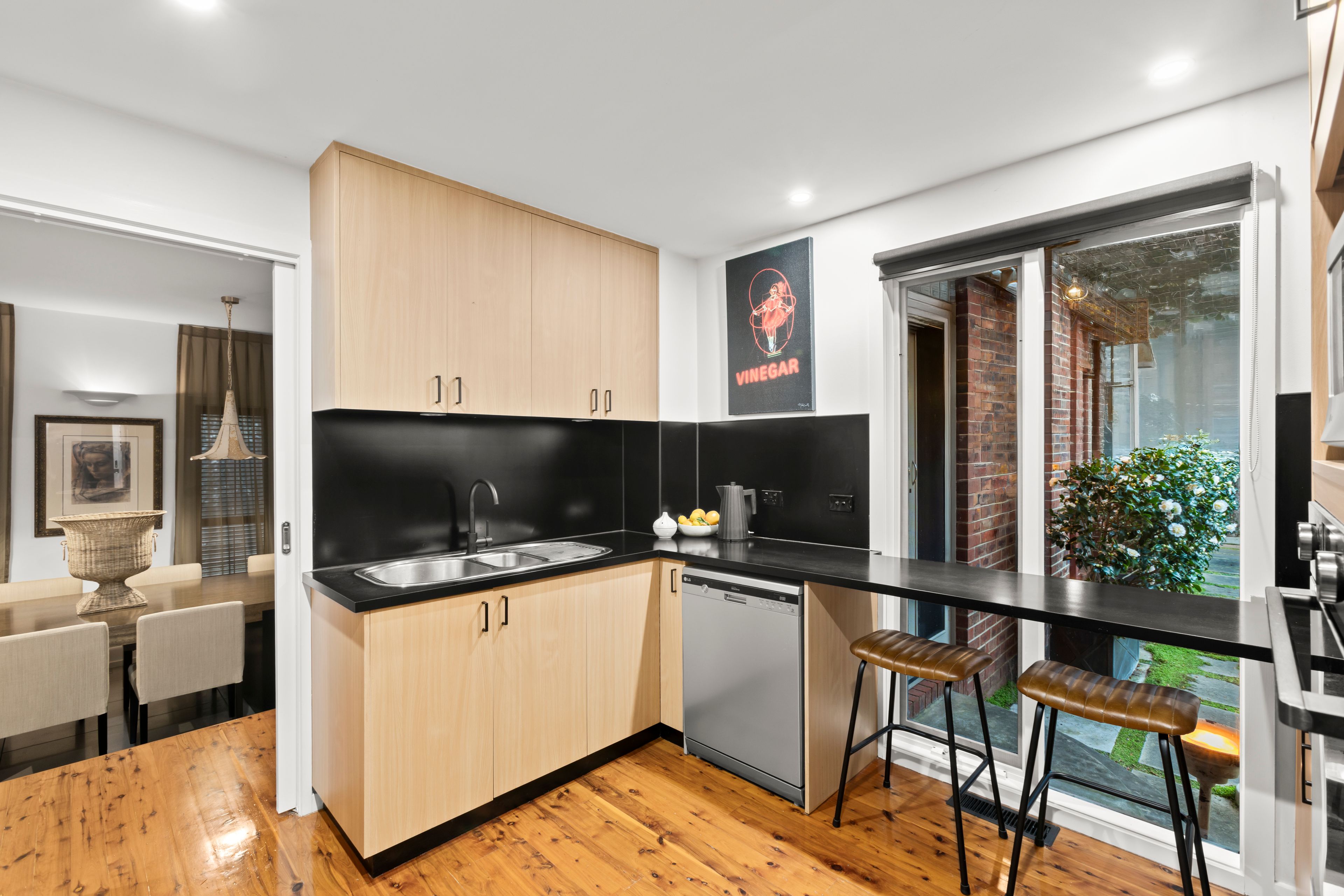 2 Leilani Court — photo 9 of 28