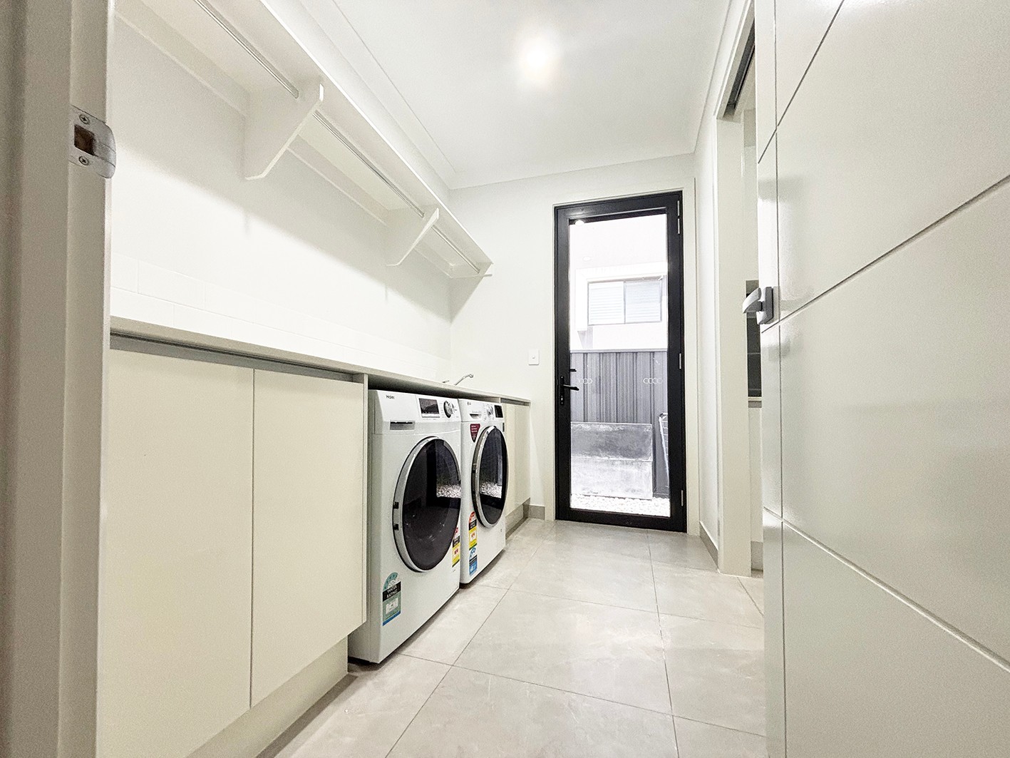 19 CARFRAE Avenue, Underwood, QLD 4119