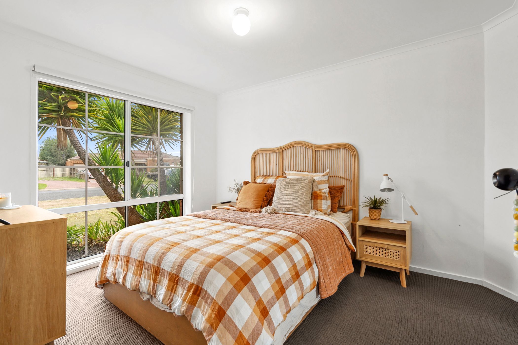 1/50 Cameron Crescent, Lara, VIC 3212