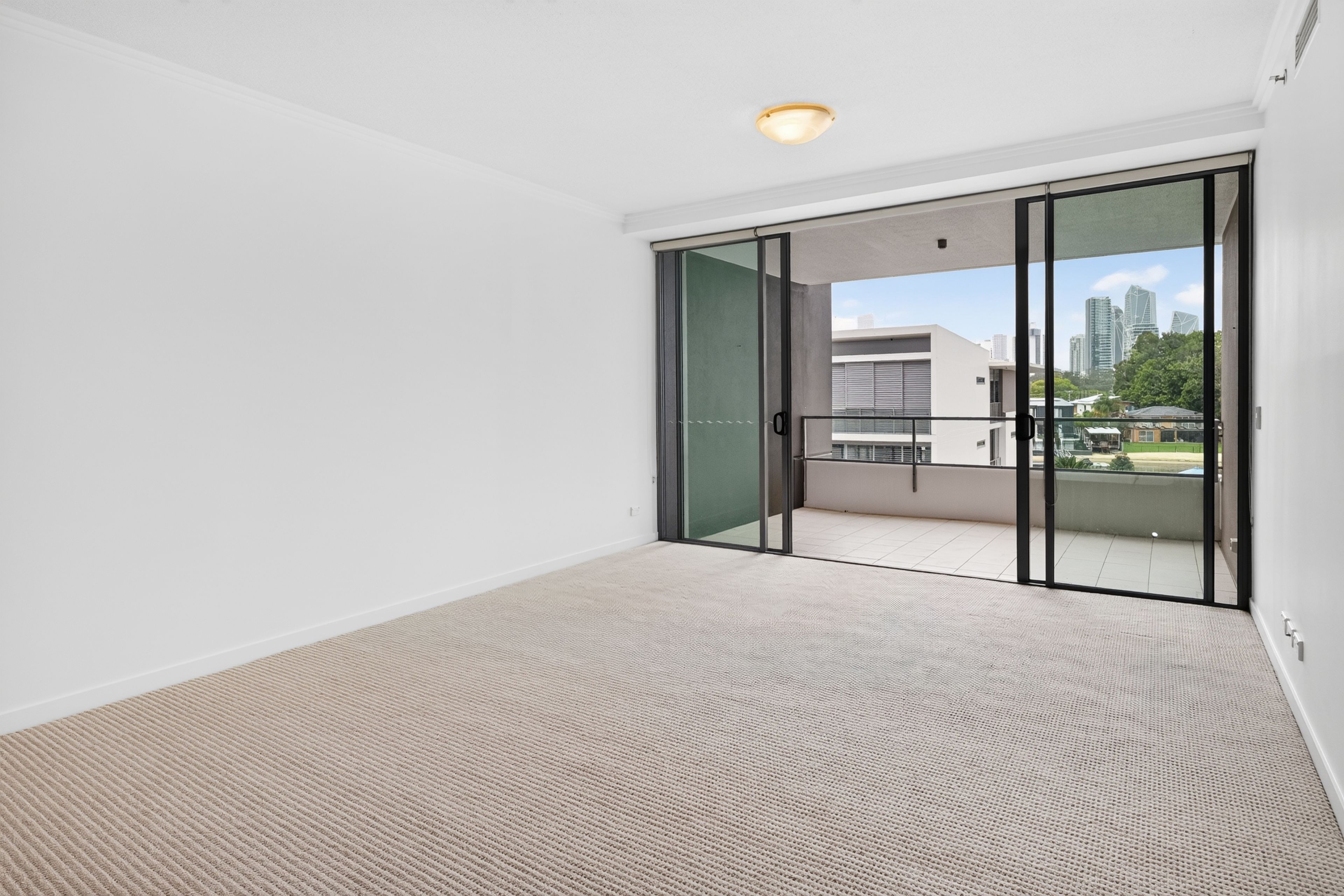 2218/33 T E Peters Drive, Broadbeach Waters, QLD 4218