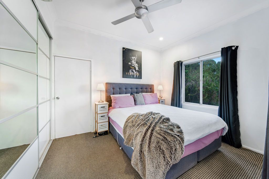 45 Blackall Terrace — photo 11 of 13