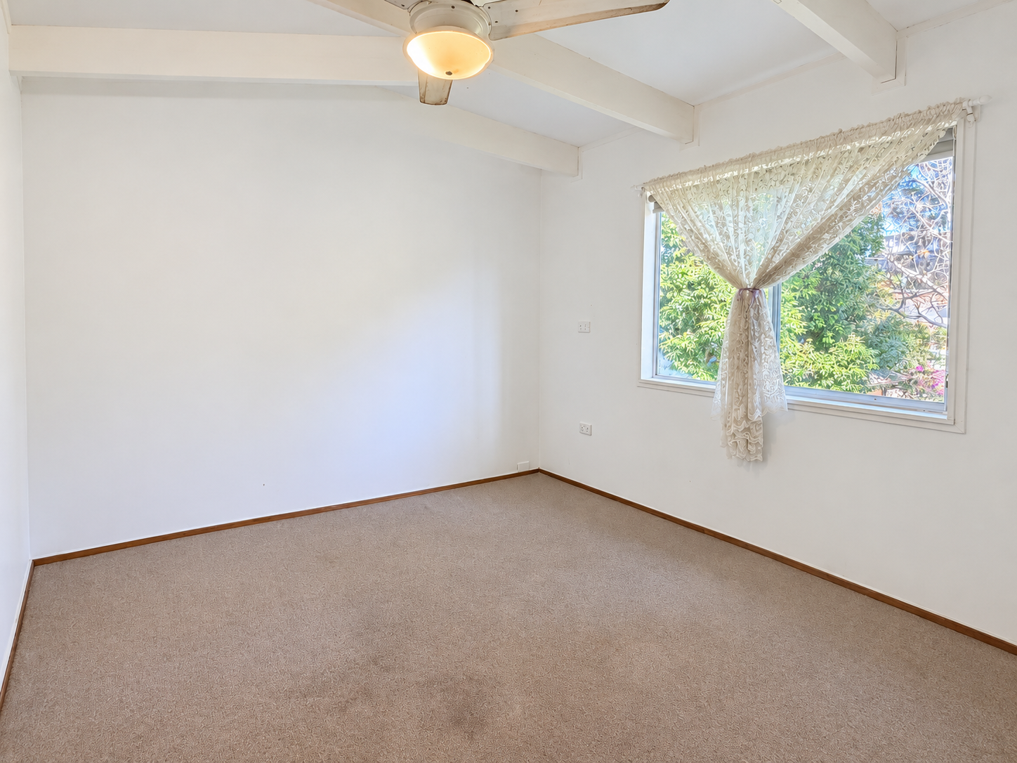 279 Lakedge Avenue — photo 7 of 14