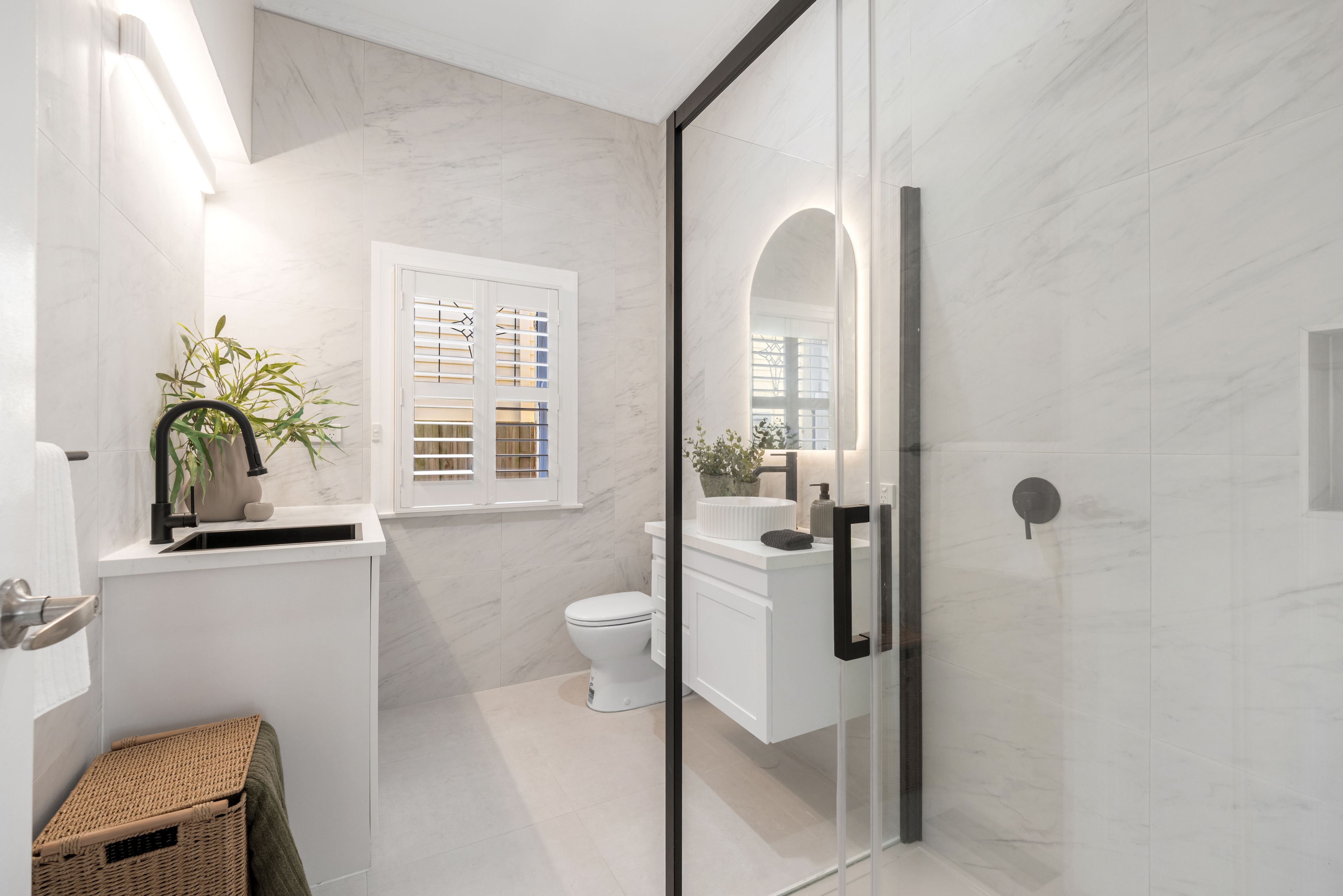 137 Eglinton Street — photo 9 of 13