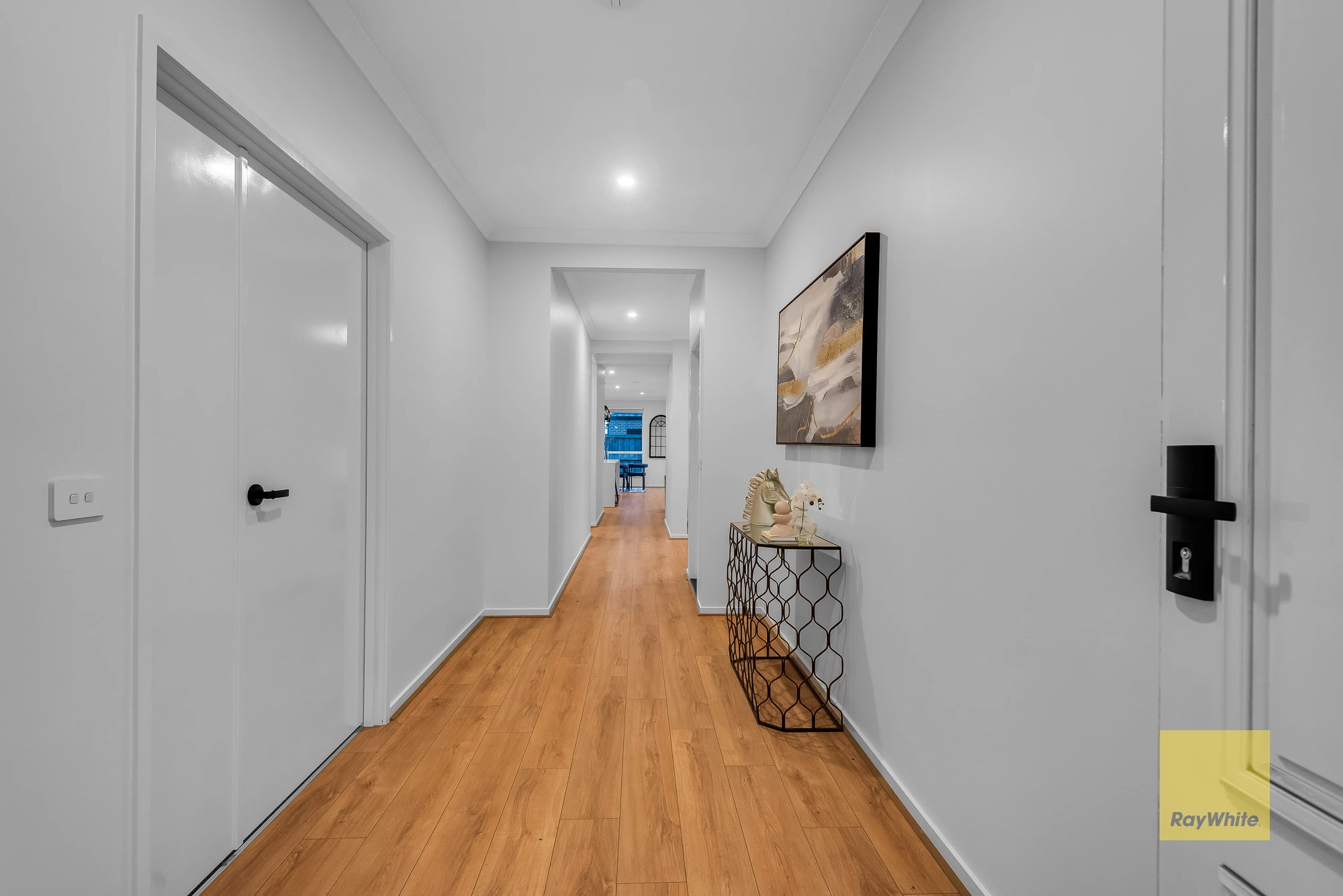 10 Lumbrook Parade, Truganina, VIC 3029