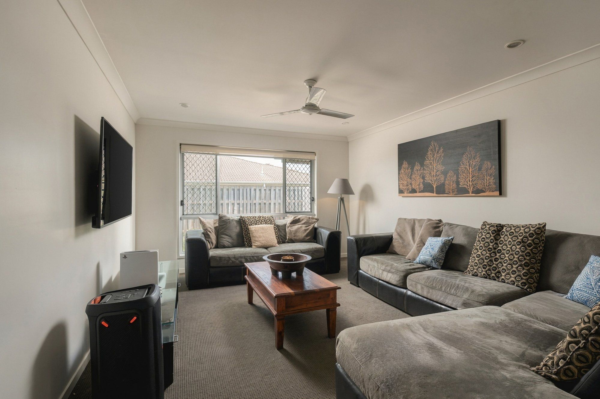30 Fodora Place — photo 7 of 21