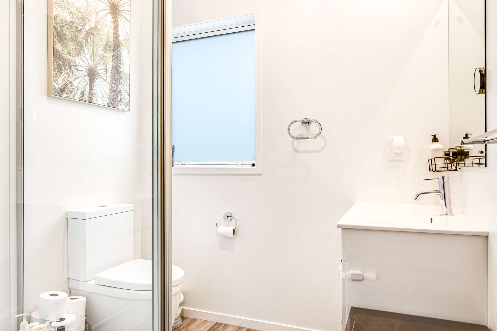 2/206b Tawa Road photo 9