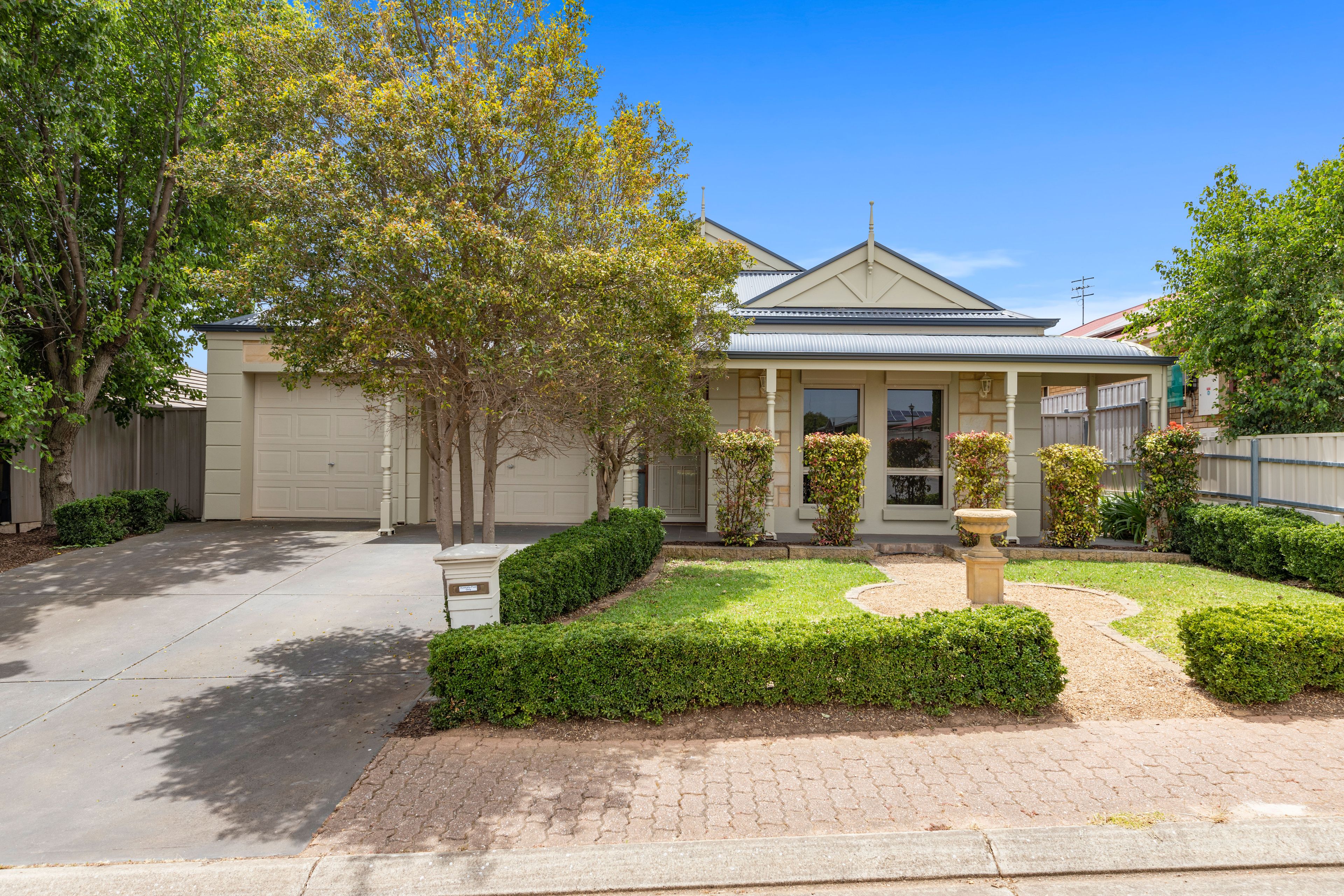 7 Manchester Circuit, Craigmore SA 5114