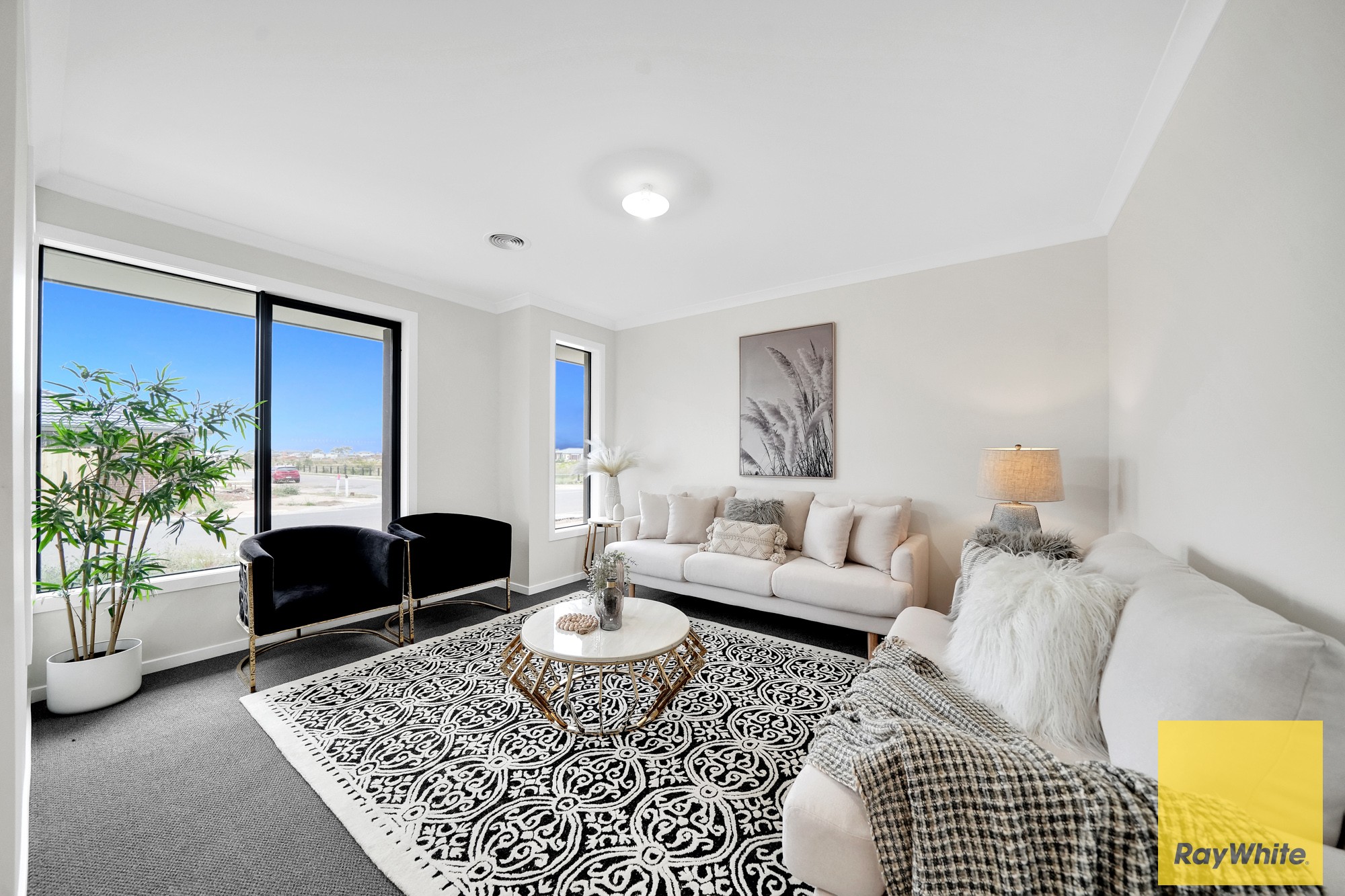 20 Trudeau Road, Melton South, VIC 3338