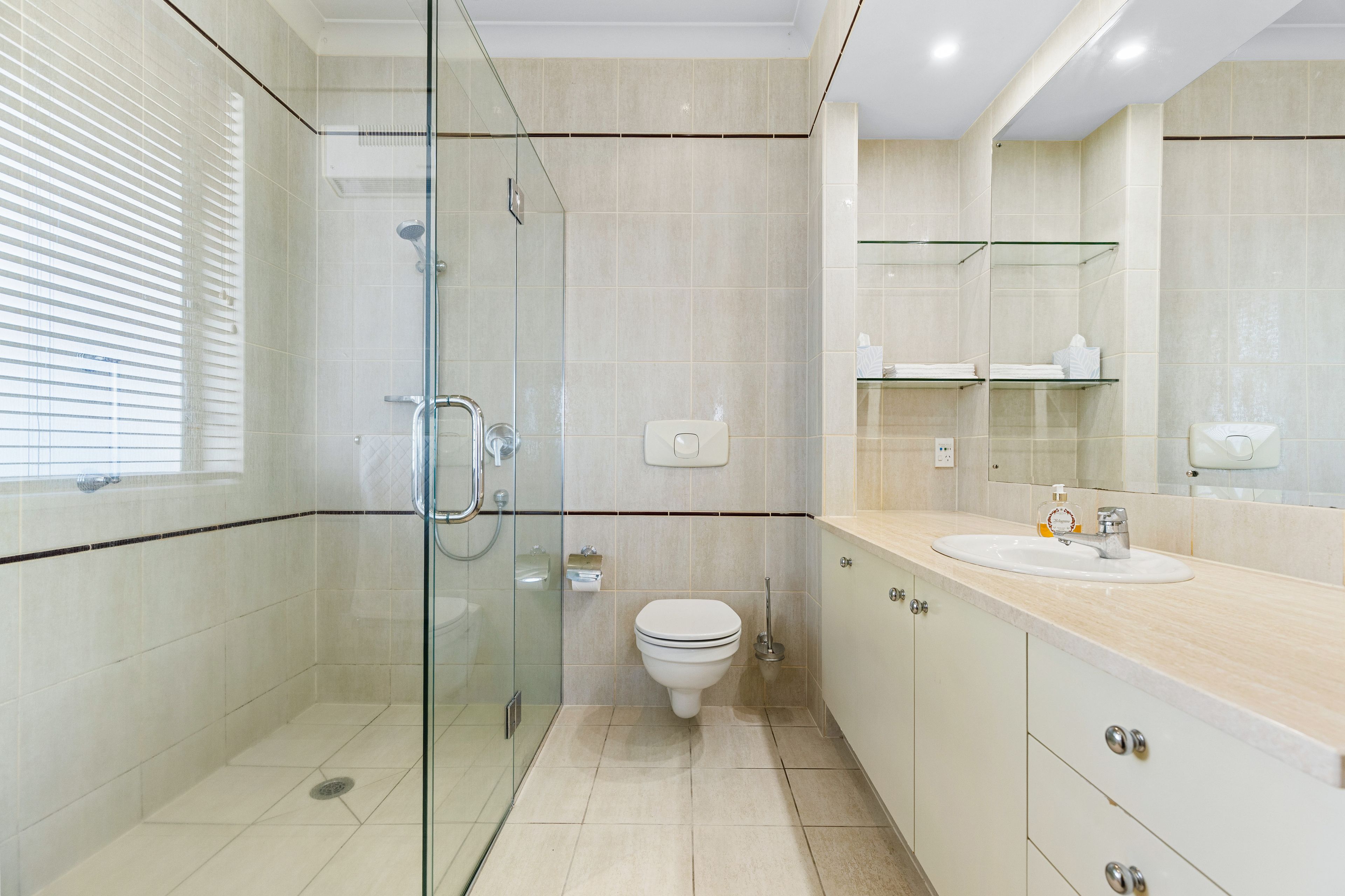 15 St Jerome Avenue, Te Atatu Peninsula, Waitakere City