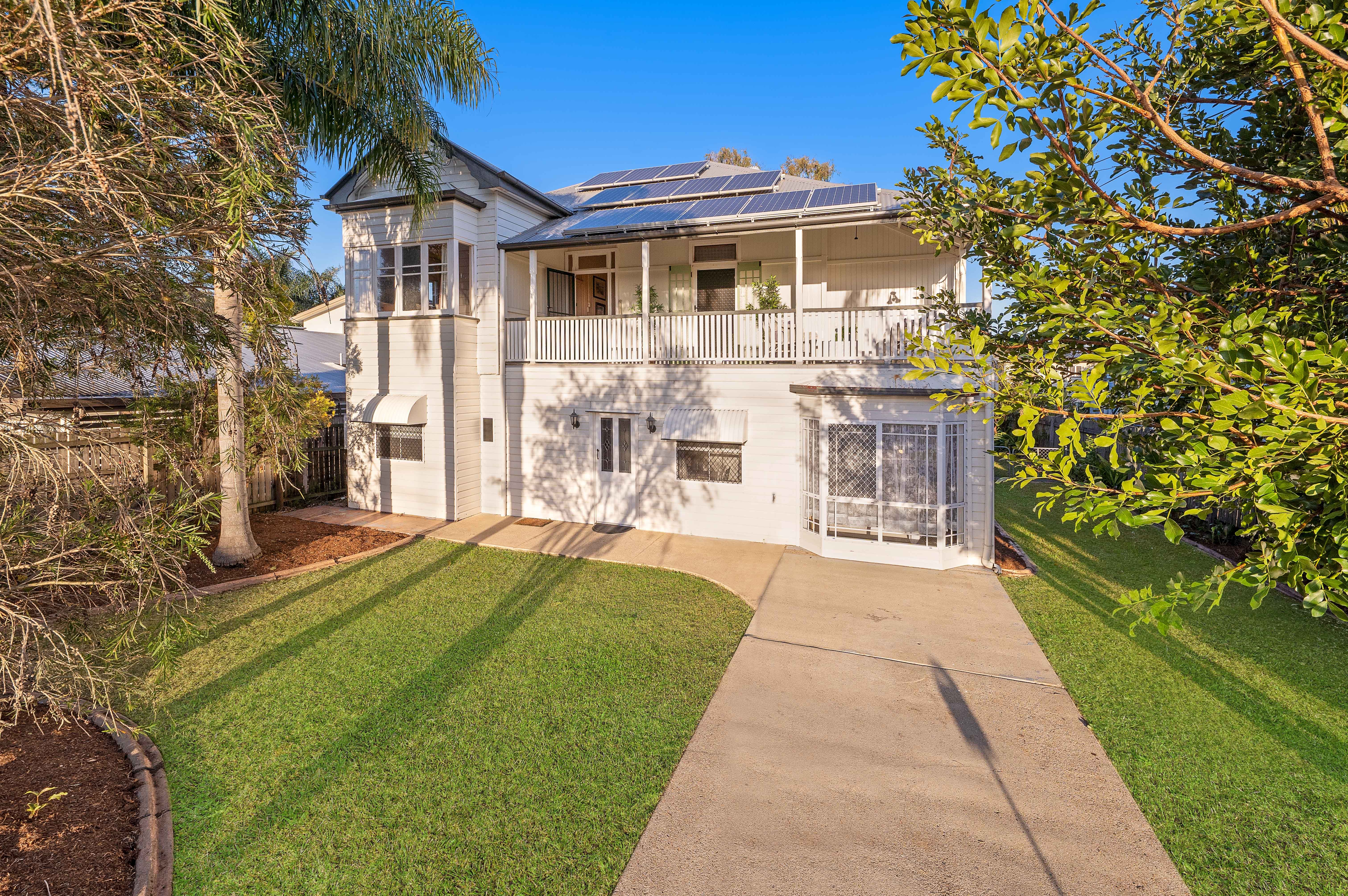 12 Henderson Road, Deagon, QLD 4017