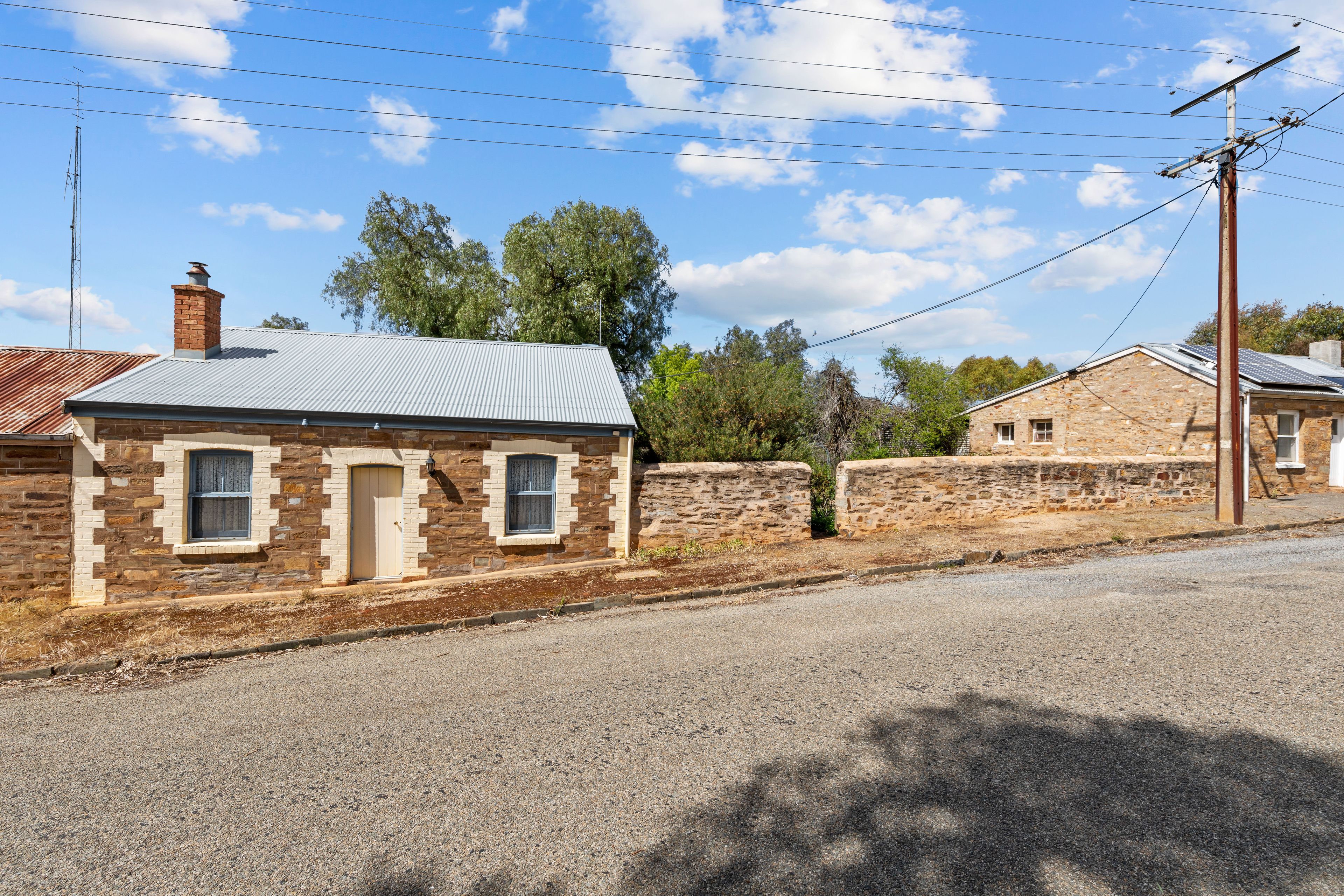 9 Truro Street, Burra, SA 5417