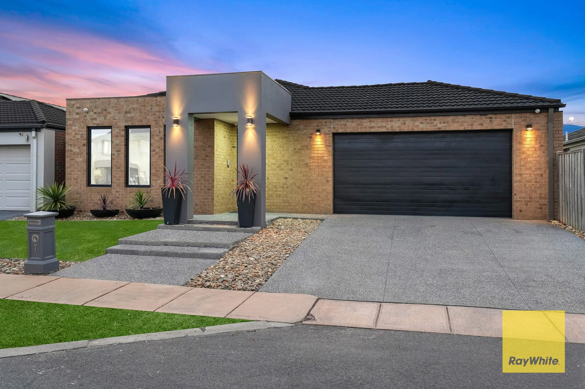7 Greenfinch Court, Williams Landing, VIC 3027