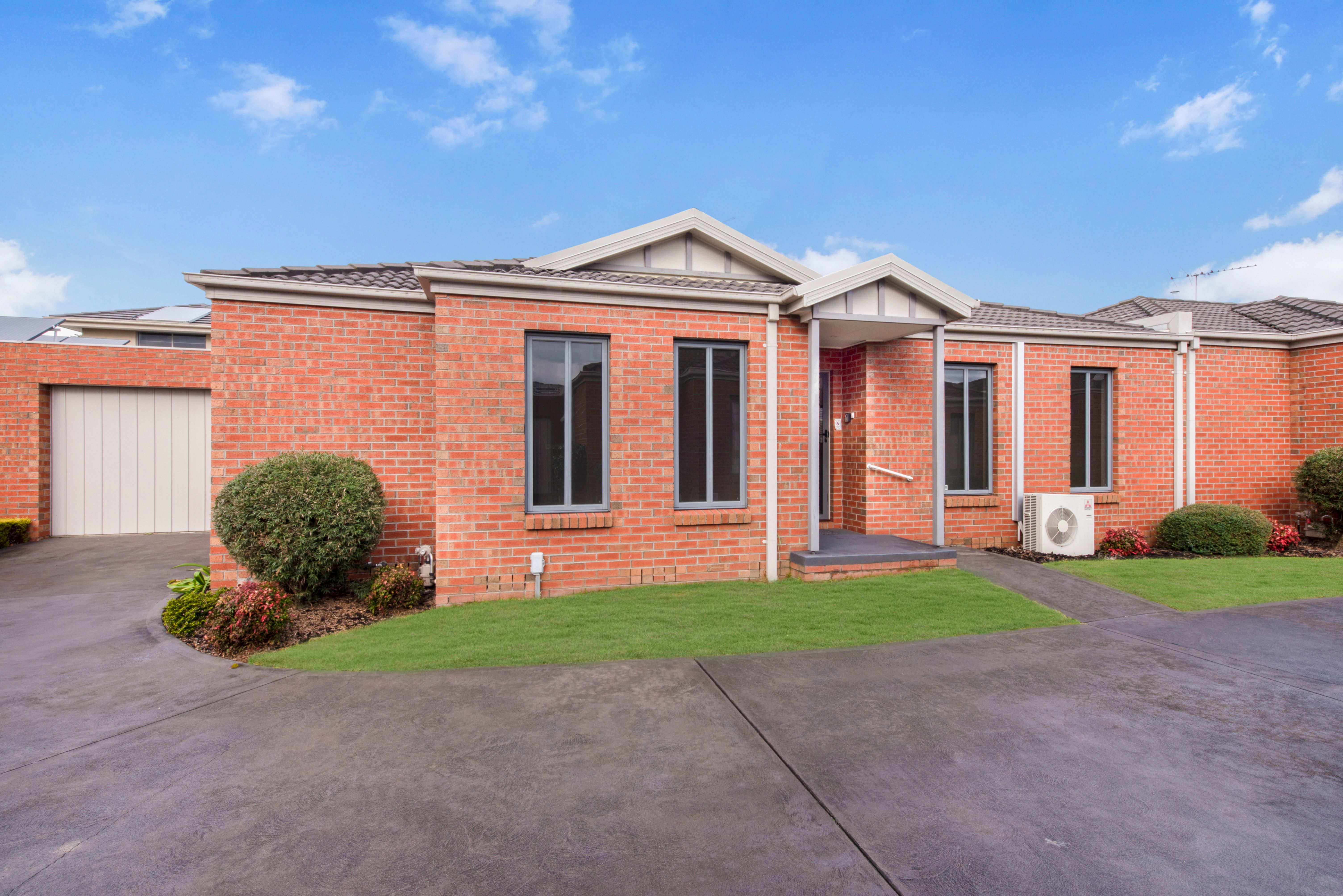 25 King Street, Pakenham VIC 3810