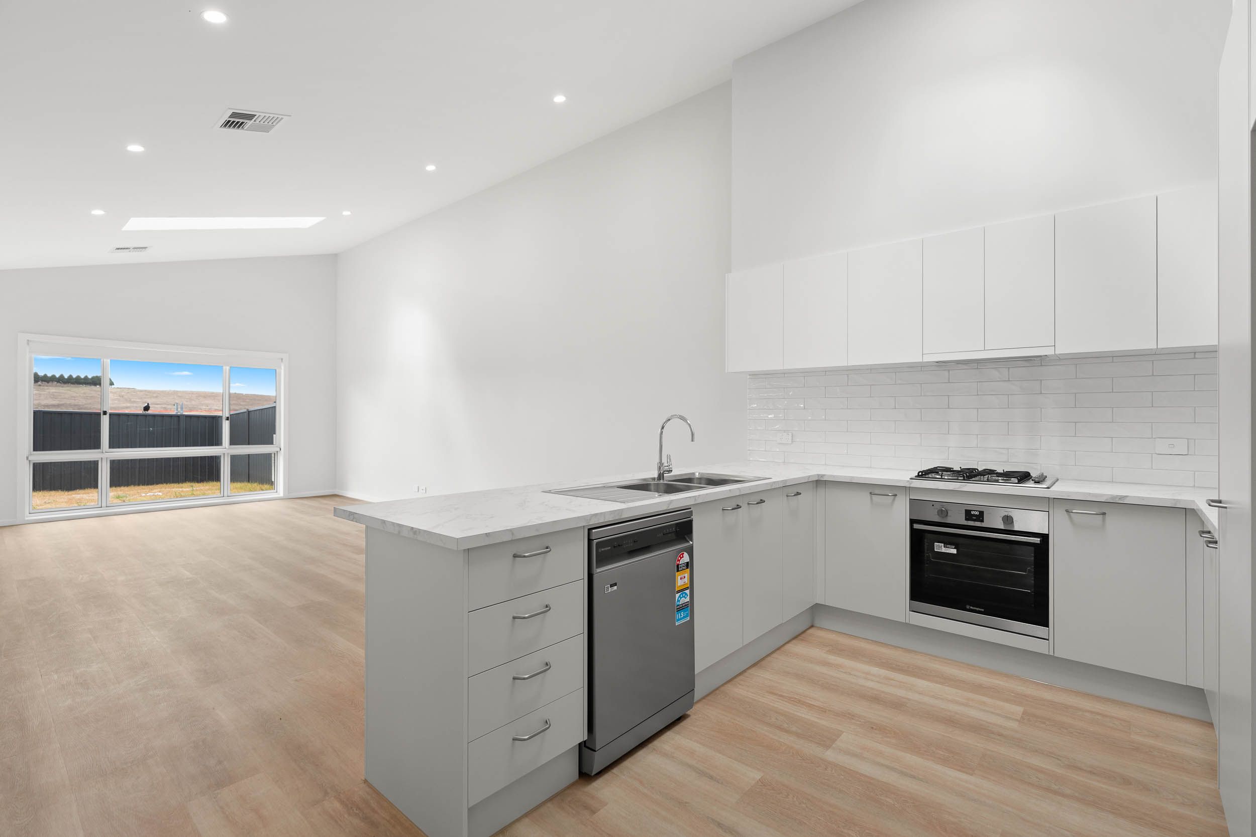 43a Indian Avenue, Goulburn, NSW 2580