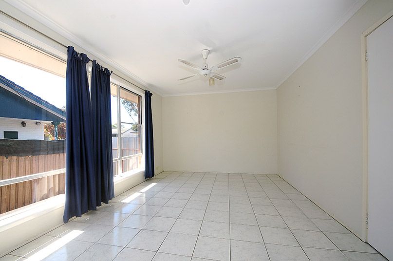 41 Laurina Crescent, Frankston North, VIC 3200