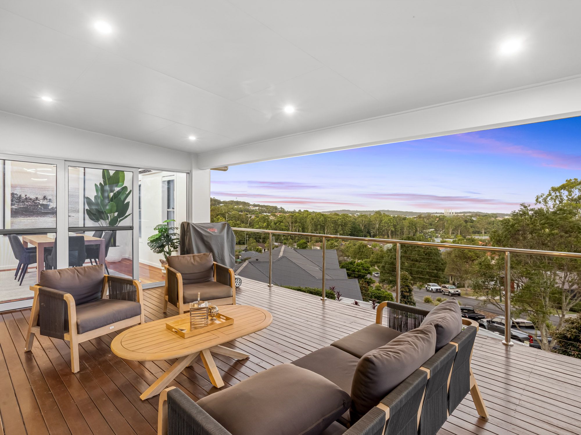 17 Currawong Crescent, Upper Coomera, QLD 4209