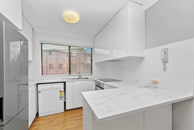 25/43 Ashgrove Avenue — photo 3 of 5