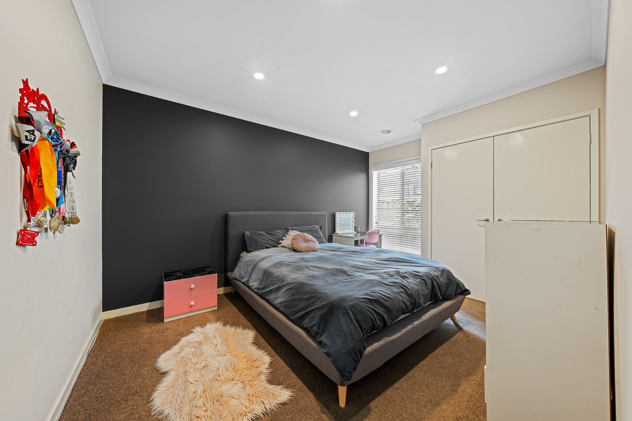 13 Elmsford Crescent — photo 10 of 17