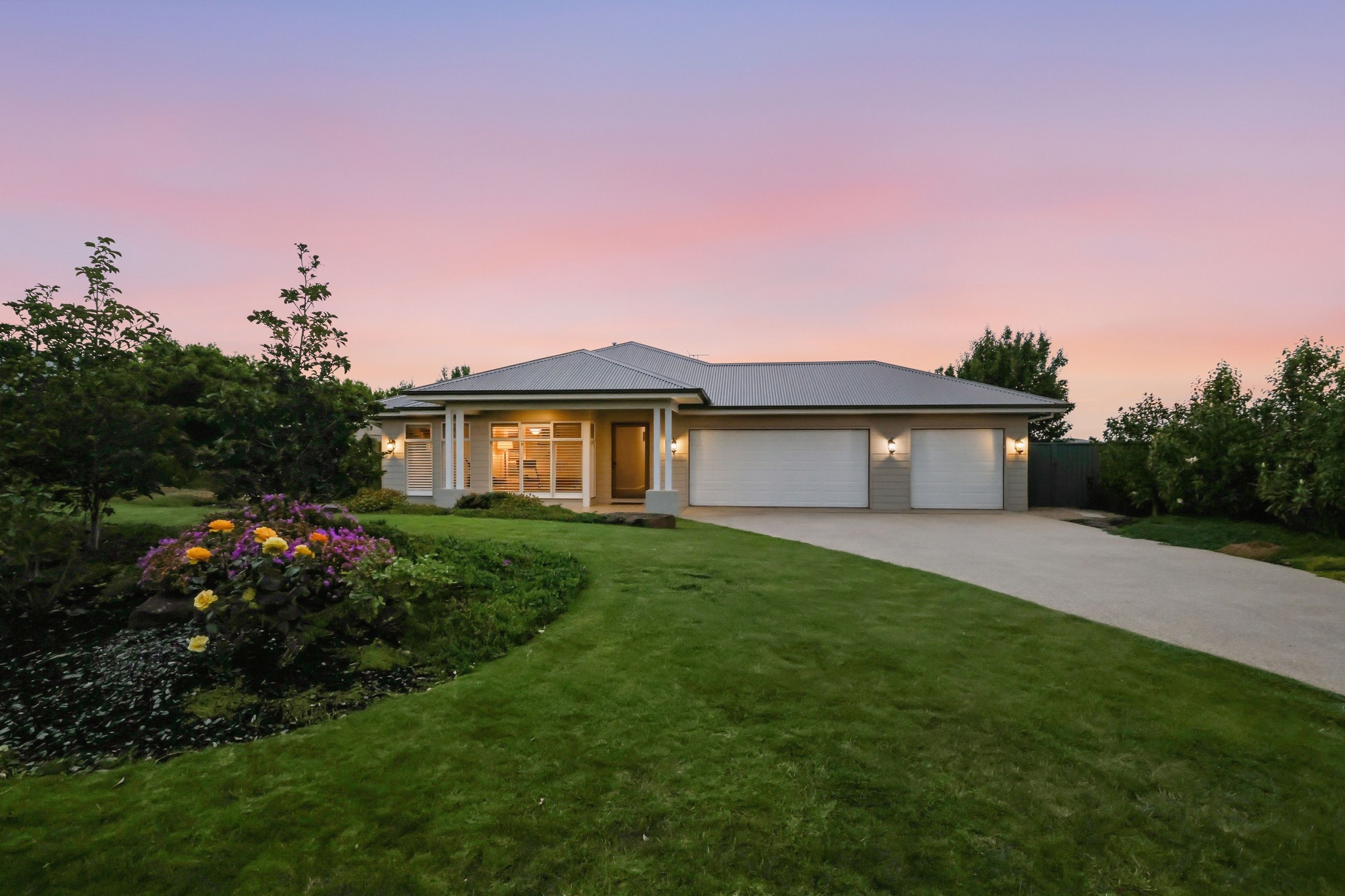 130 Knox Road, Romsey, VIC 3434