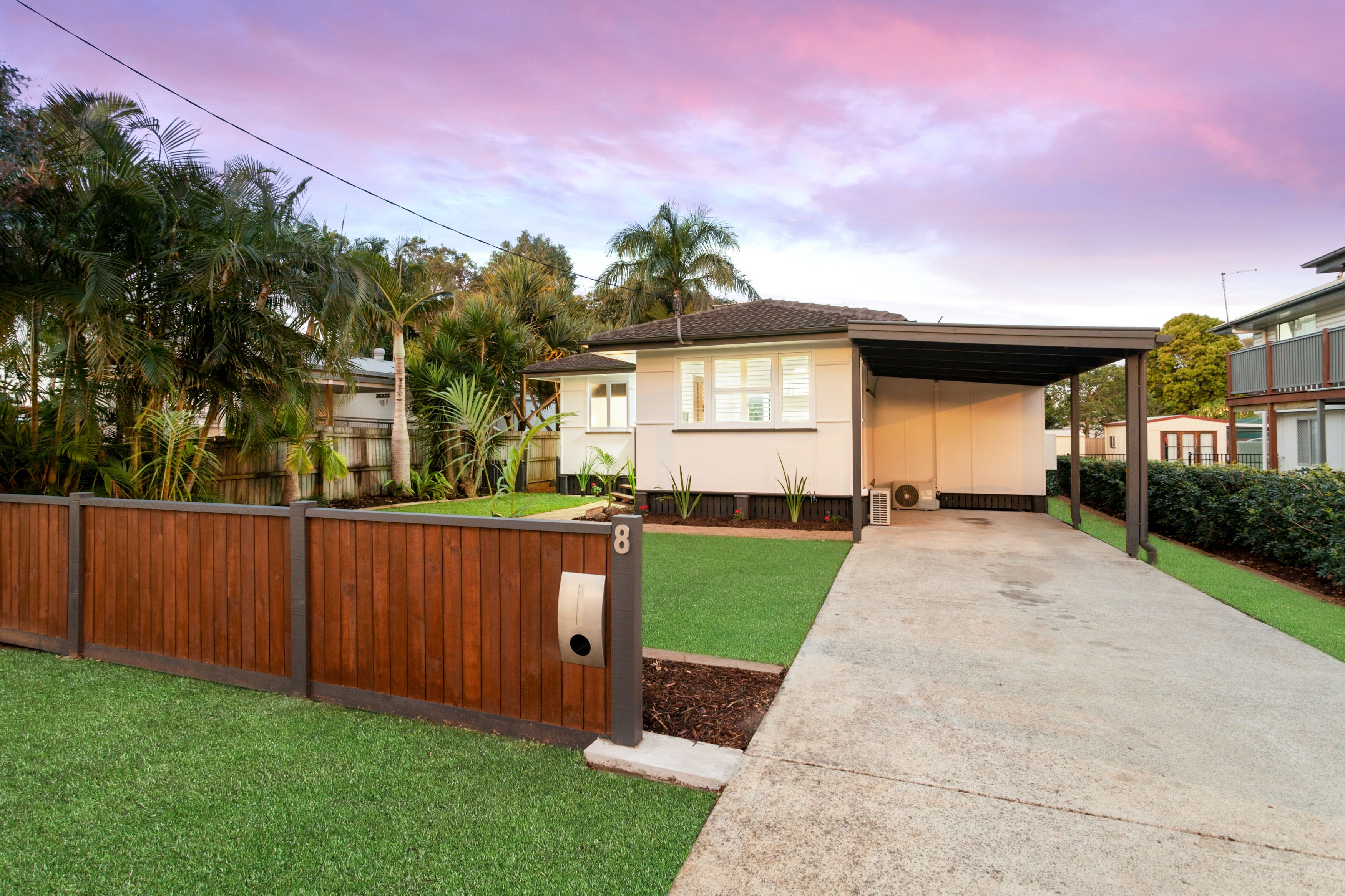 8 Andrew Street, Kallangur QLD 4503