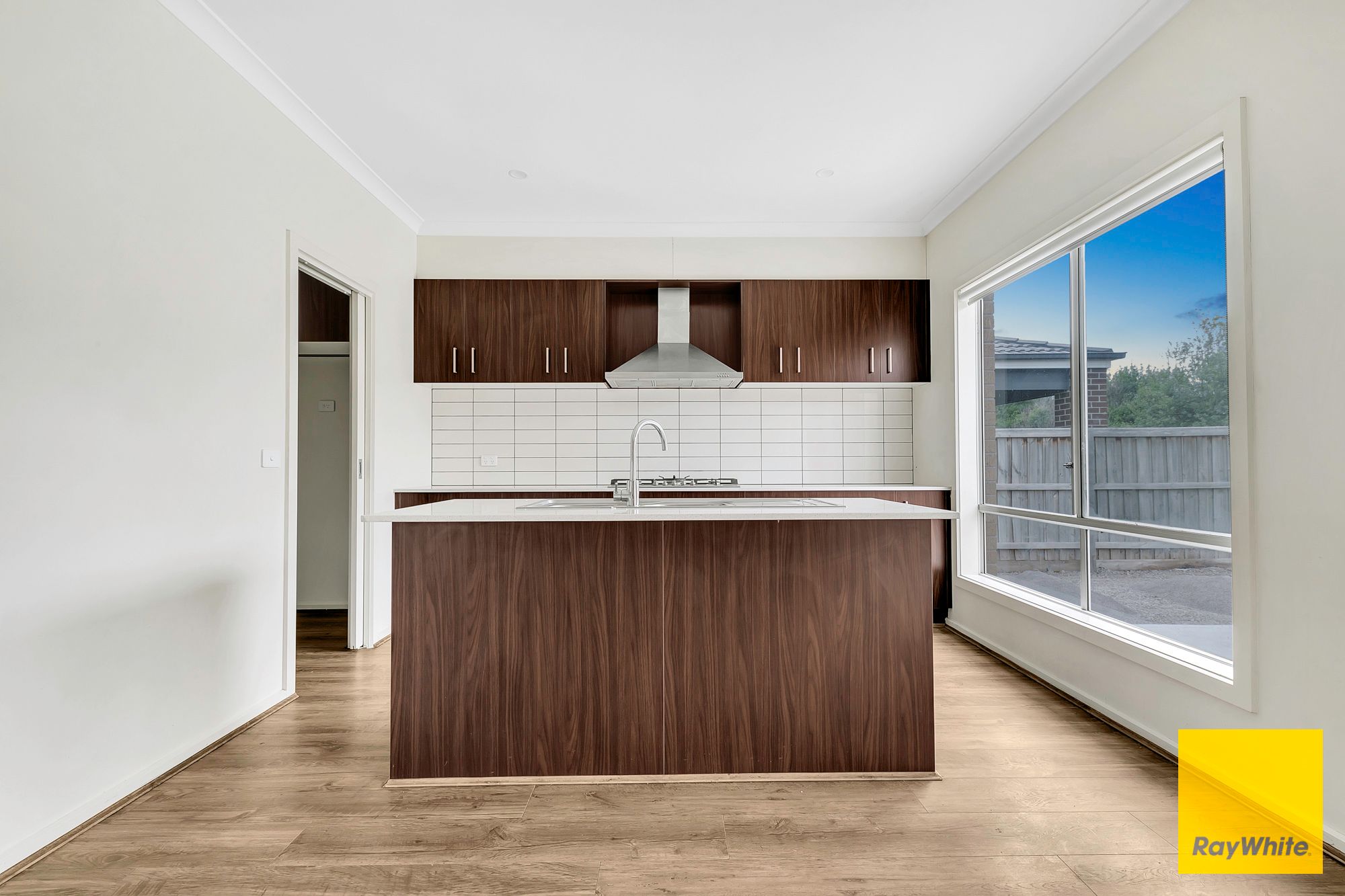 2 Tundra Esplanade, Werribee, VIC 3030