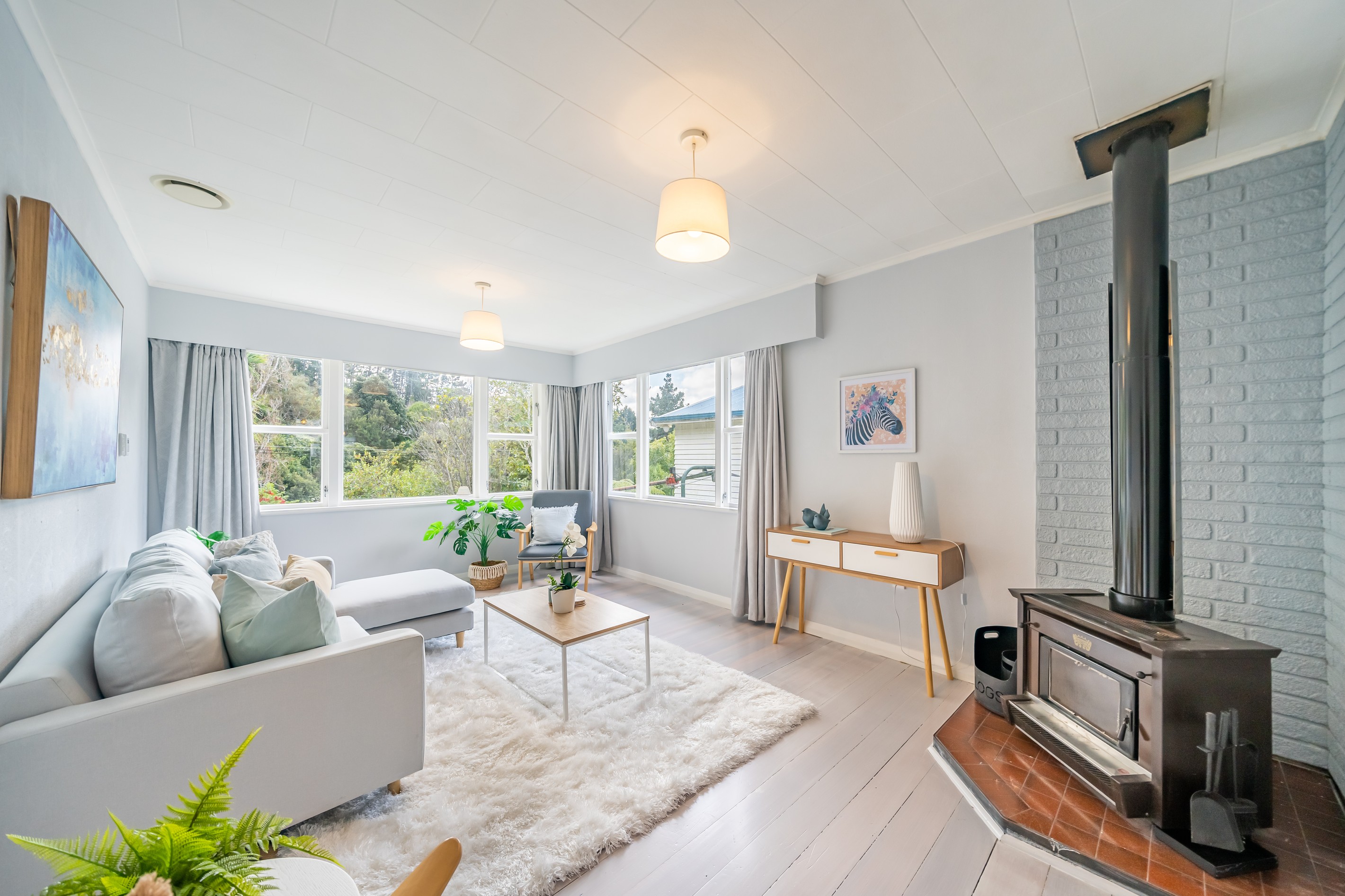 17 Winchester Avenue, Pinehaven, Upper Hutt City