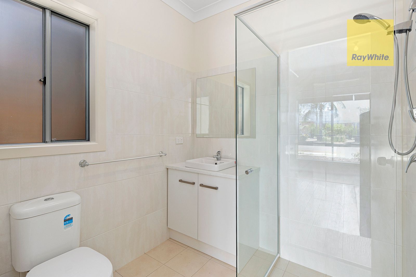 15a Nickels Avenue, Park Holme, SA 5043