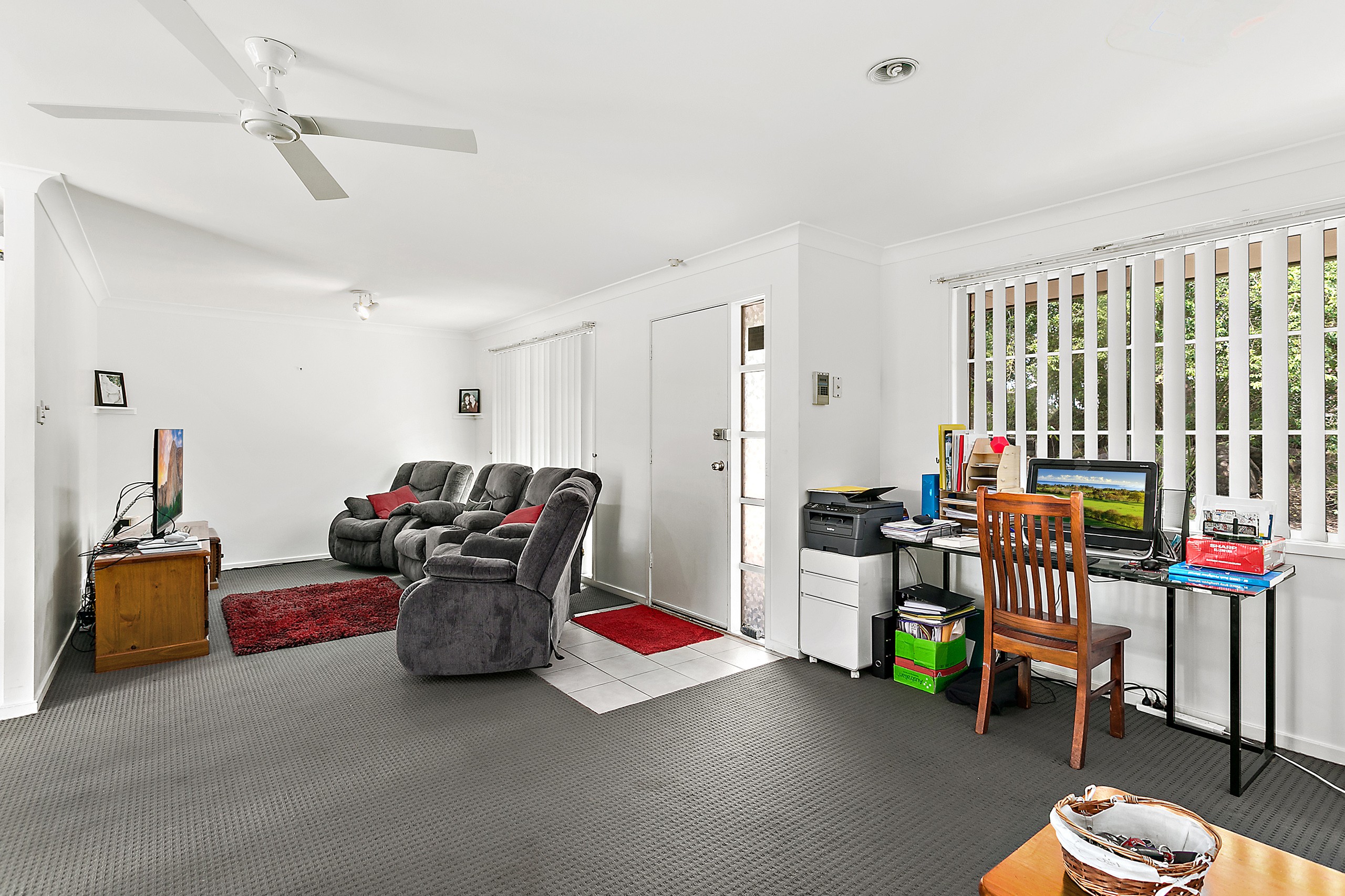 8 Normanby Place, Albion Park, NSW 2527