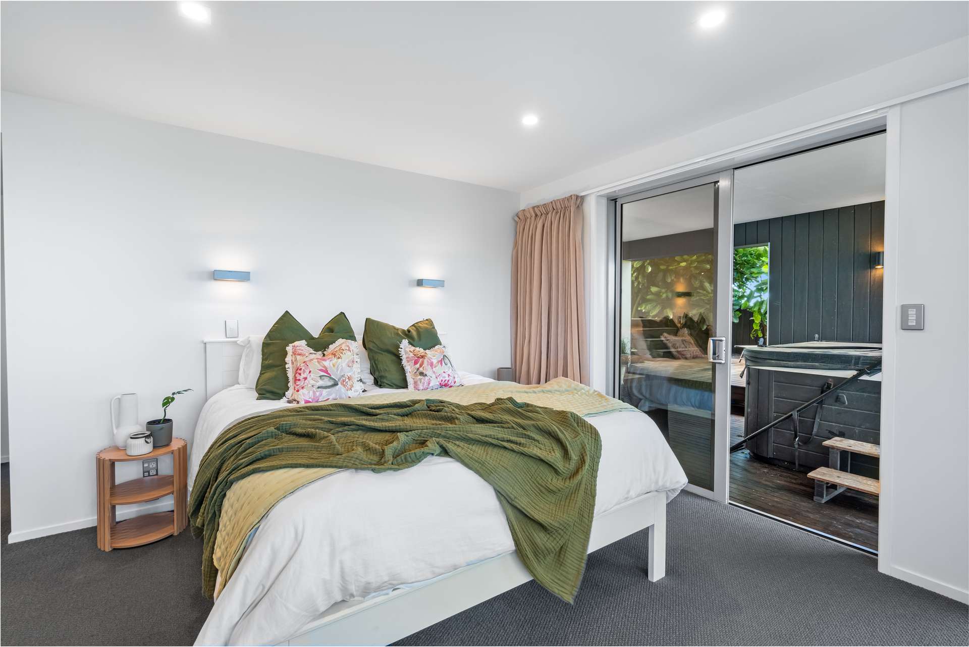 233 Richmond Hill Road photo 18