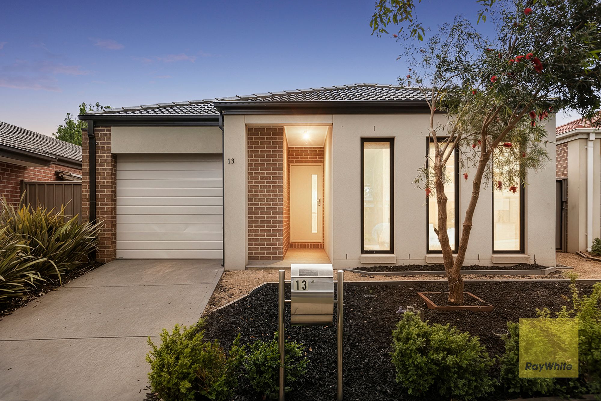 13 Opal Street , COBBLEBANK VIC 3338
