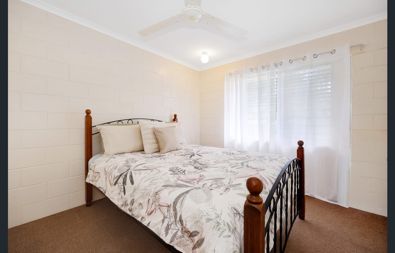 16 San Vito Crescent — photo 8 of 11
