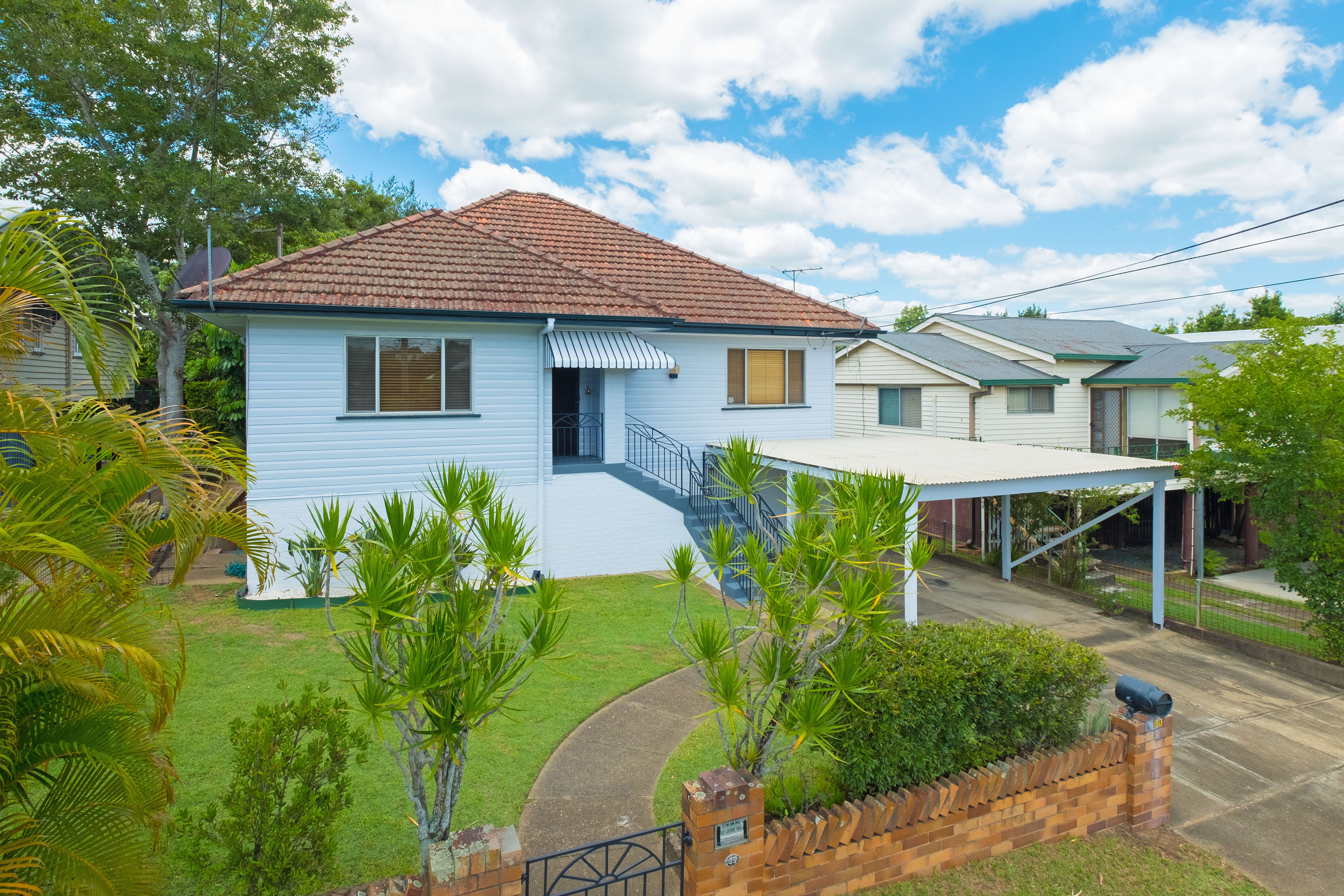 39 Holland Road, Holland Park, QLD 4121
