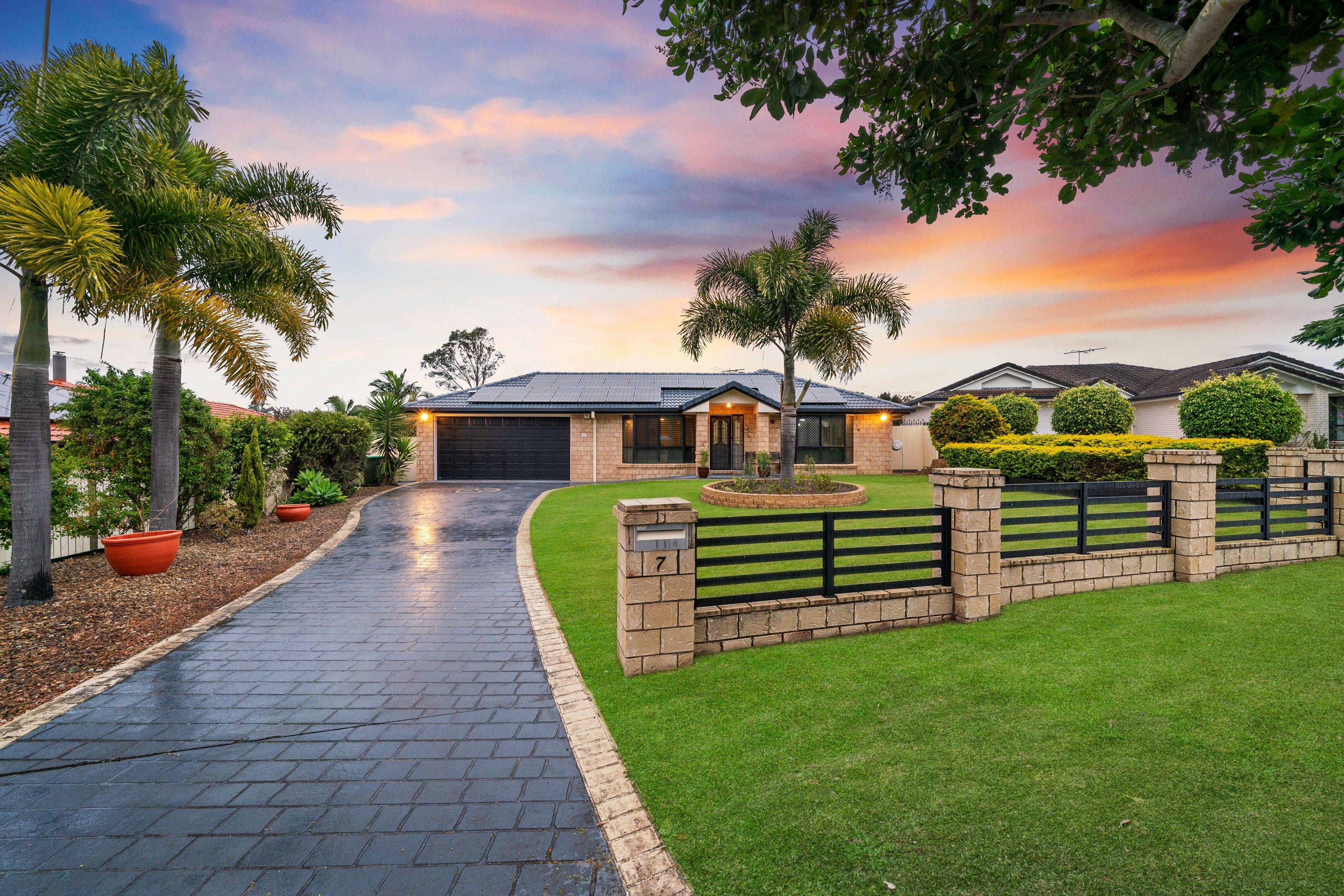 7 Eucalypt Place, Heritage Park, QLD 4118