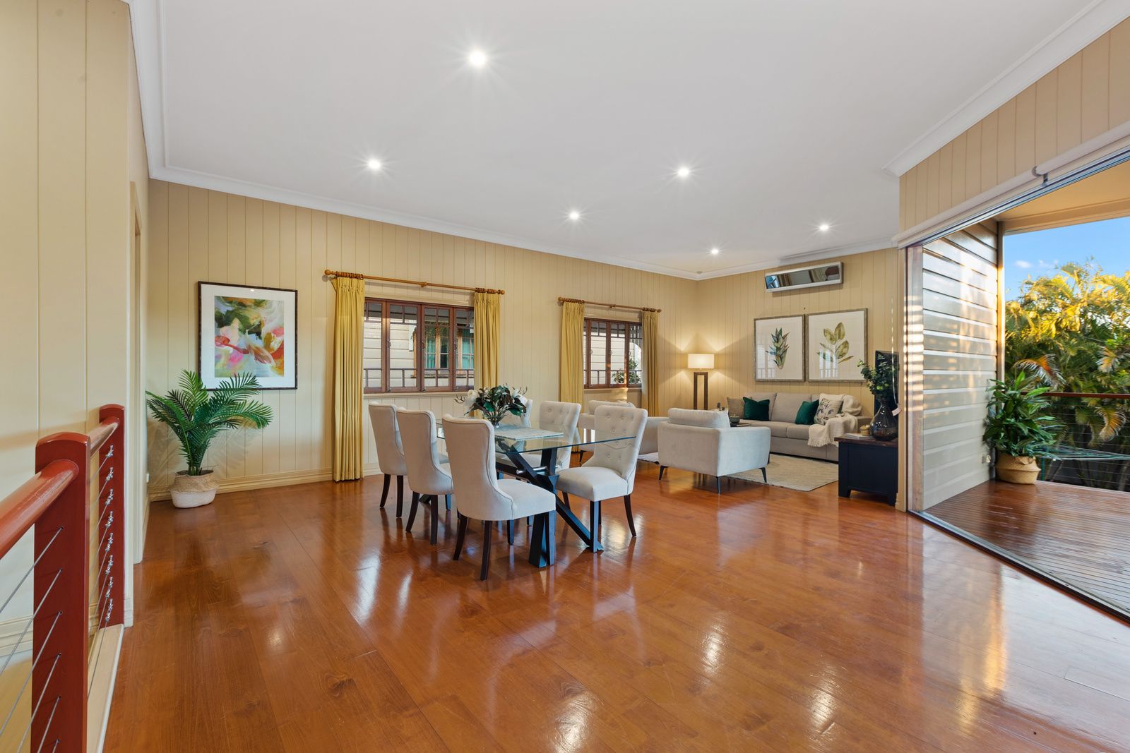 9 Jubilee Street, Greenslopes, QLD 4120