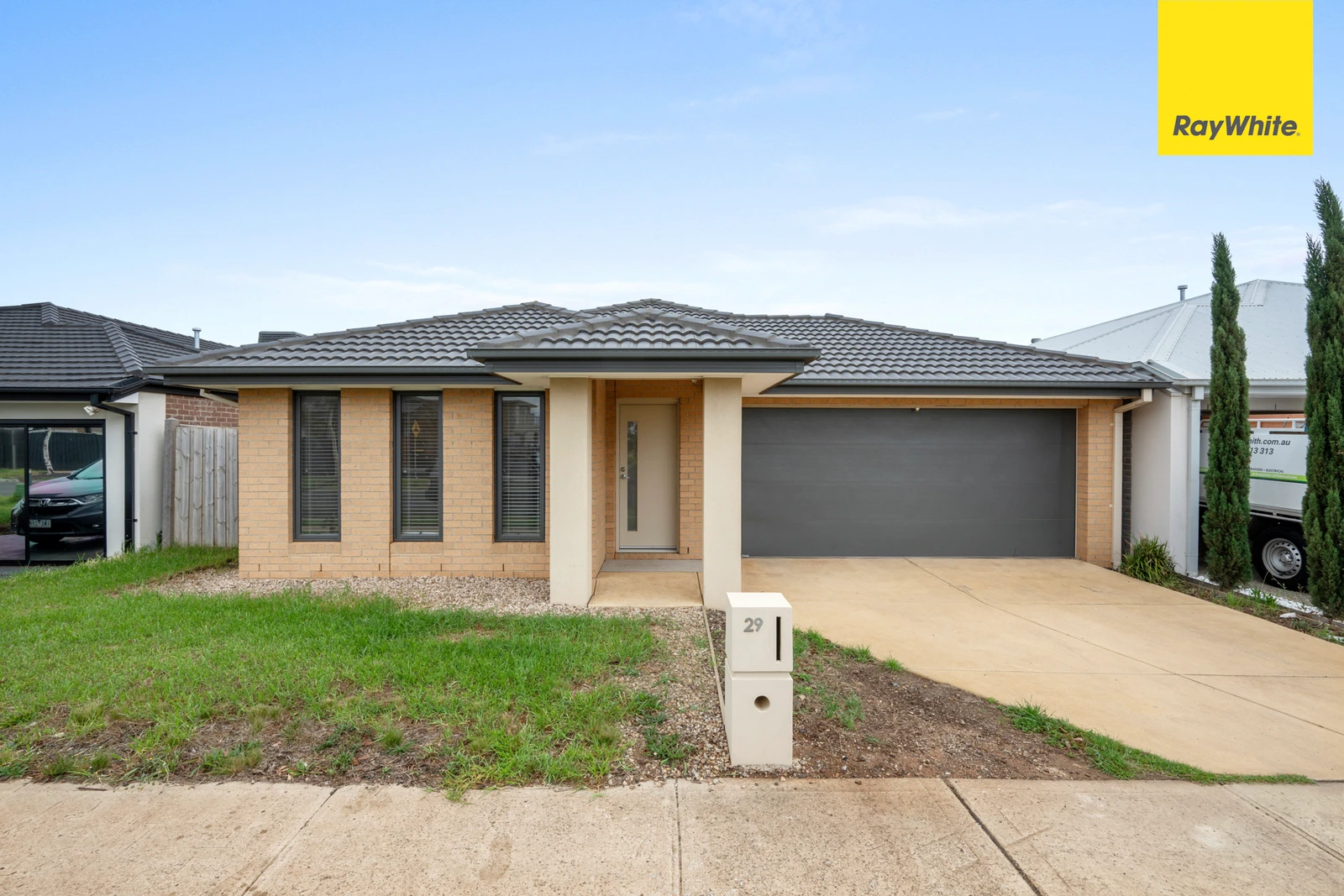 29 Lynwood Drive, THORNHILL PARK, VIC 3335