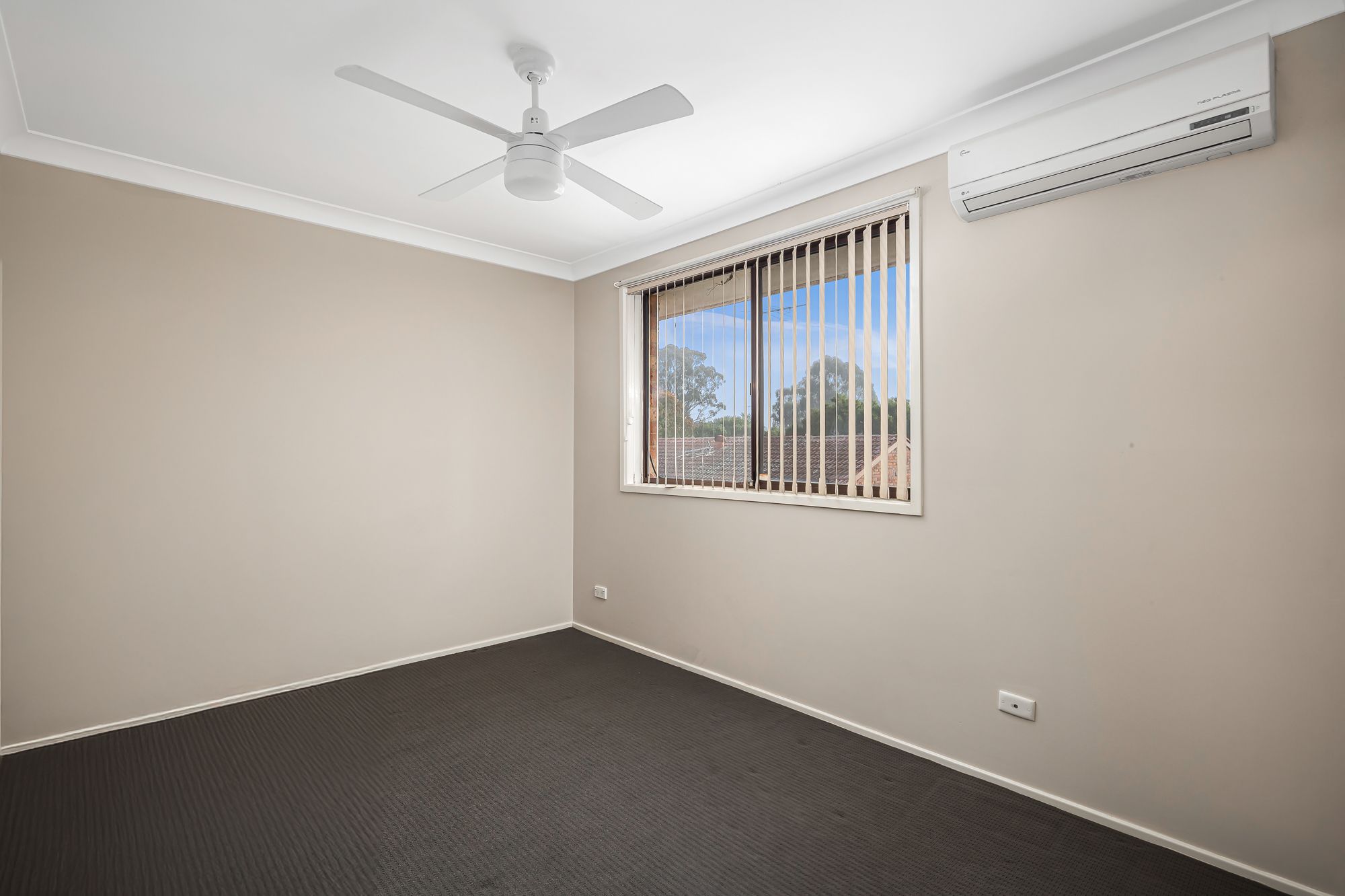 22/4-12 Chapman Street — photo 9 of 17