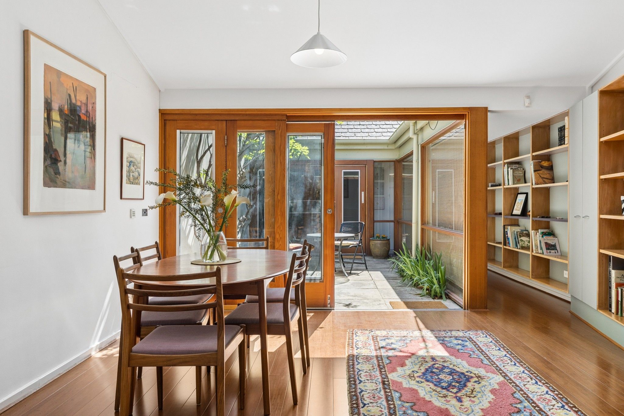 2 Mclaren Street — photo 8 of 25