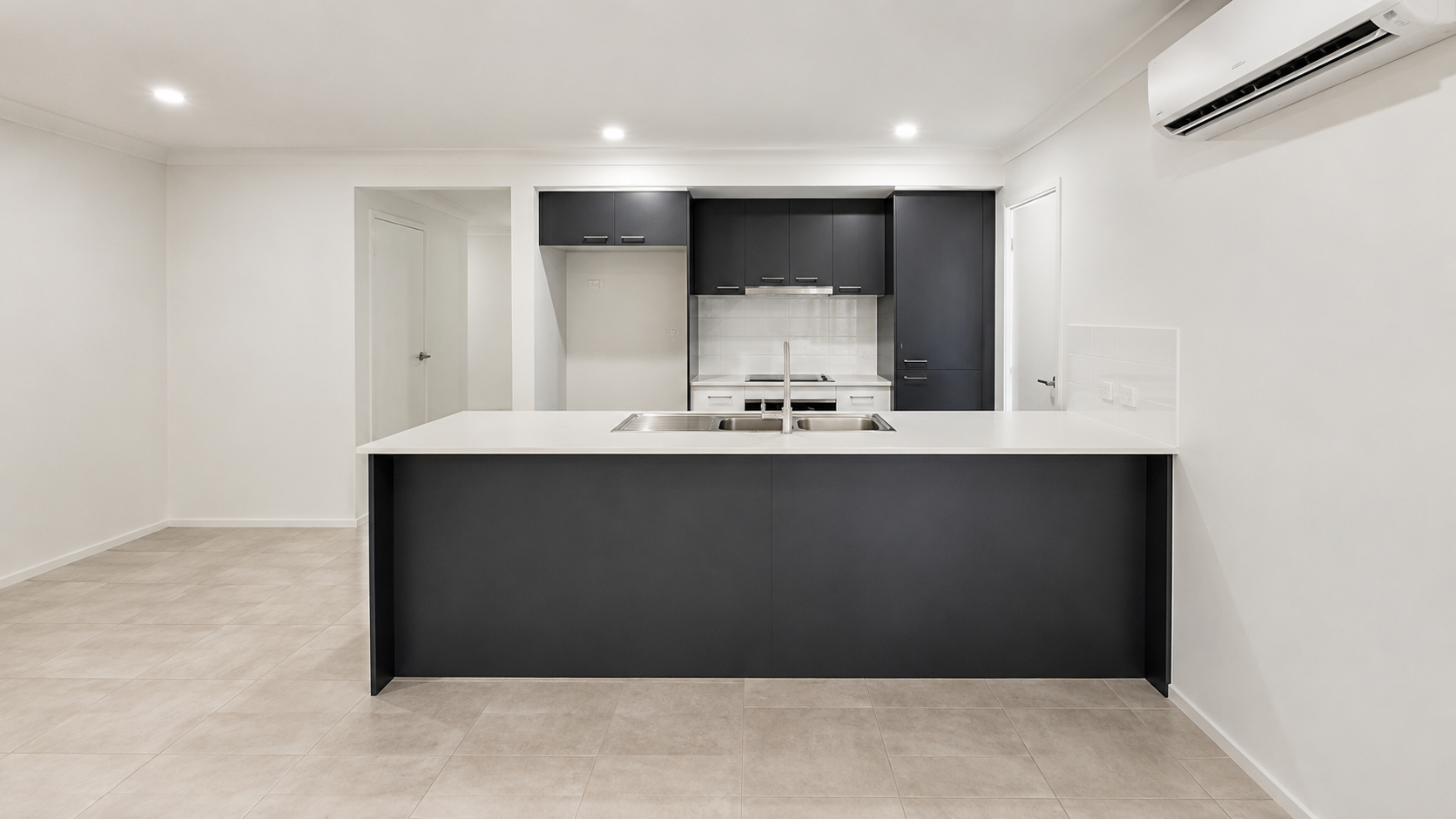 1/29 Ashton Avenue, Redbank, QLD 4301