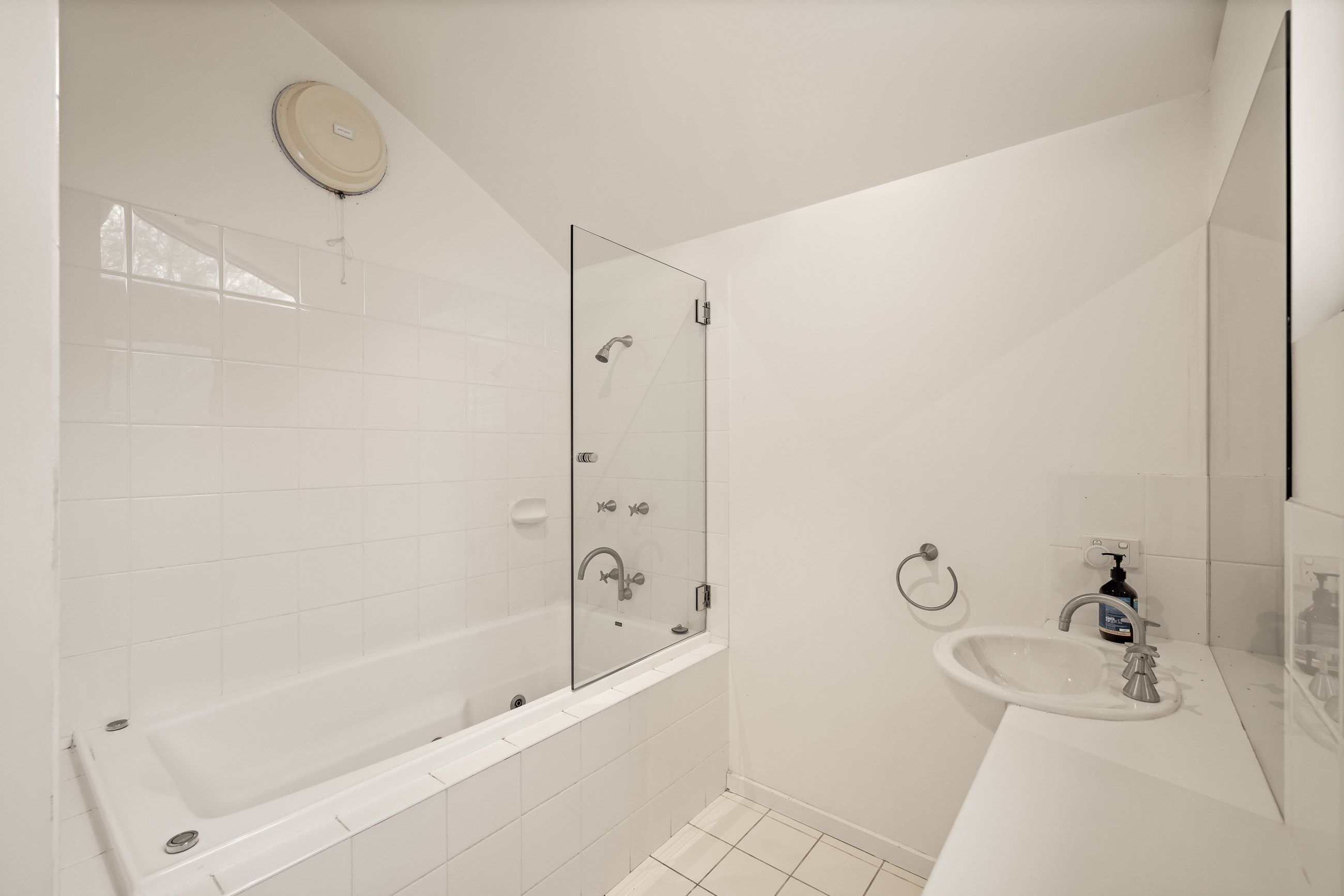 36 Bruce Road — photo 15 of 21