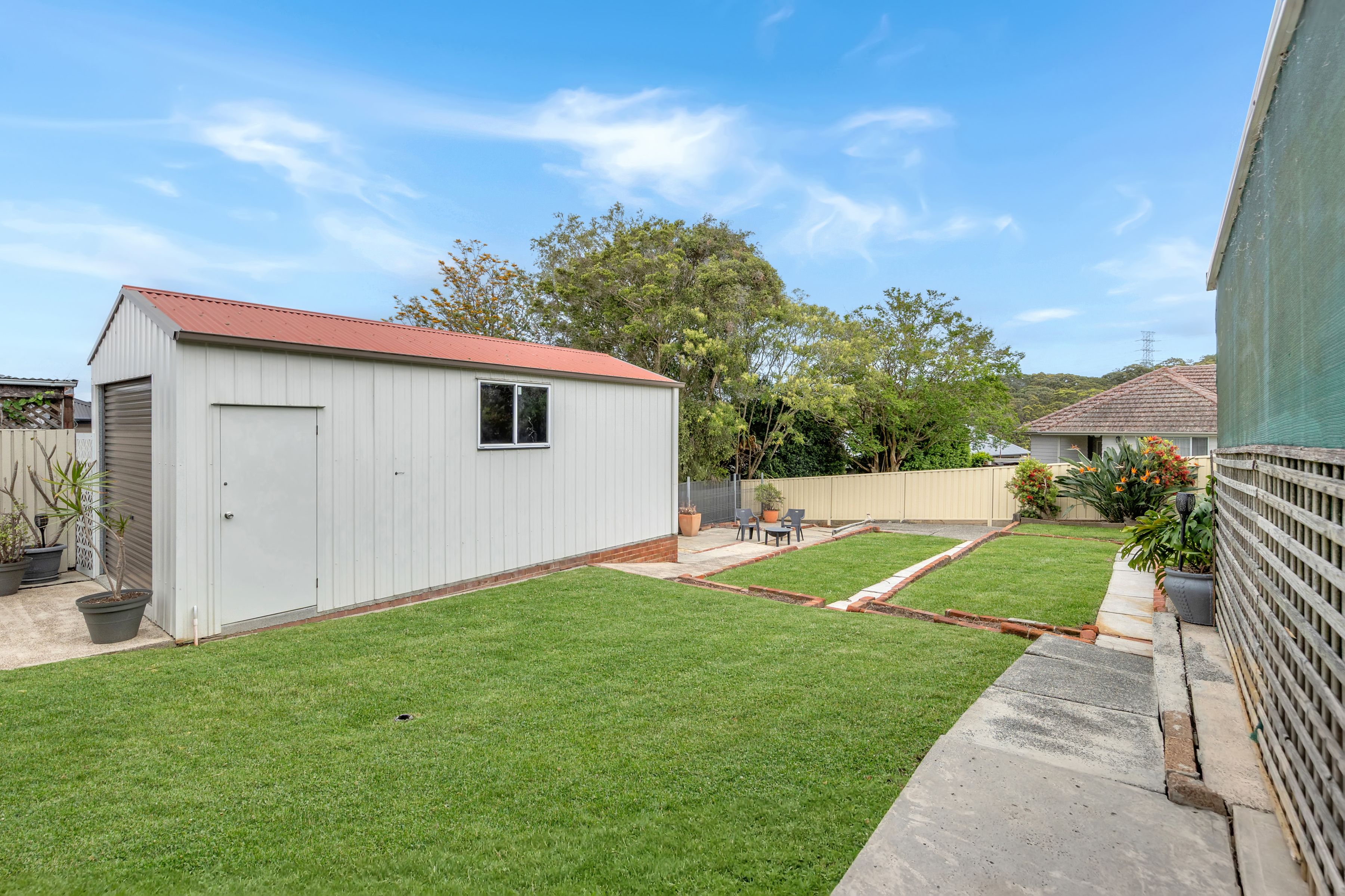 23 Hillsborough Road — photo 15 of 19
