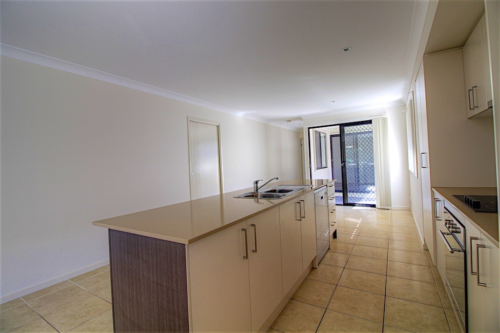 1047 Toongarra Road, Leichhardt, QLD 4305