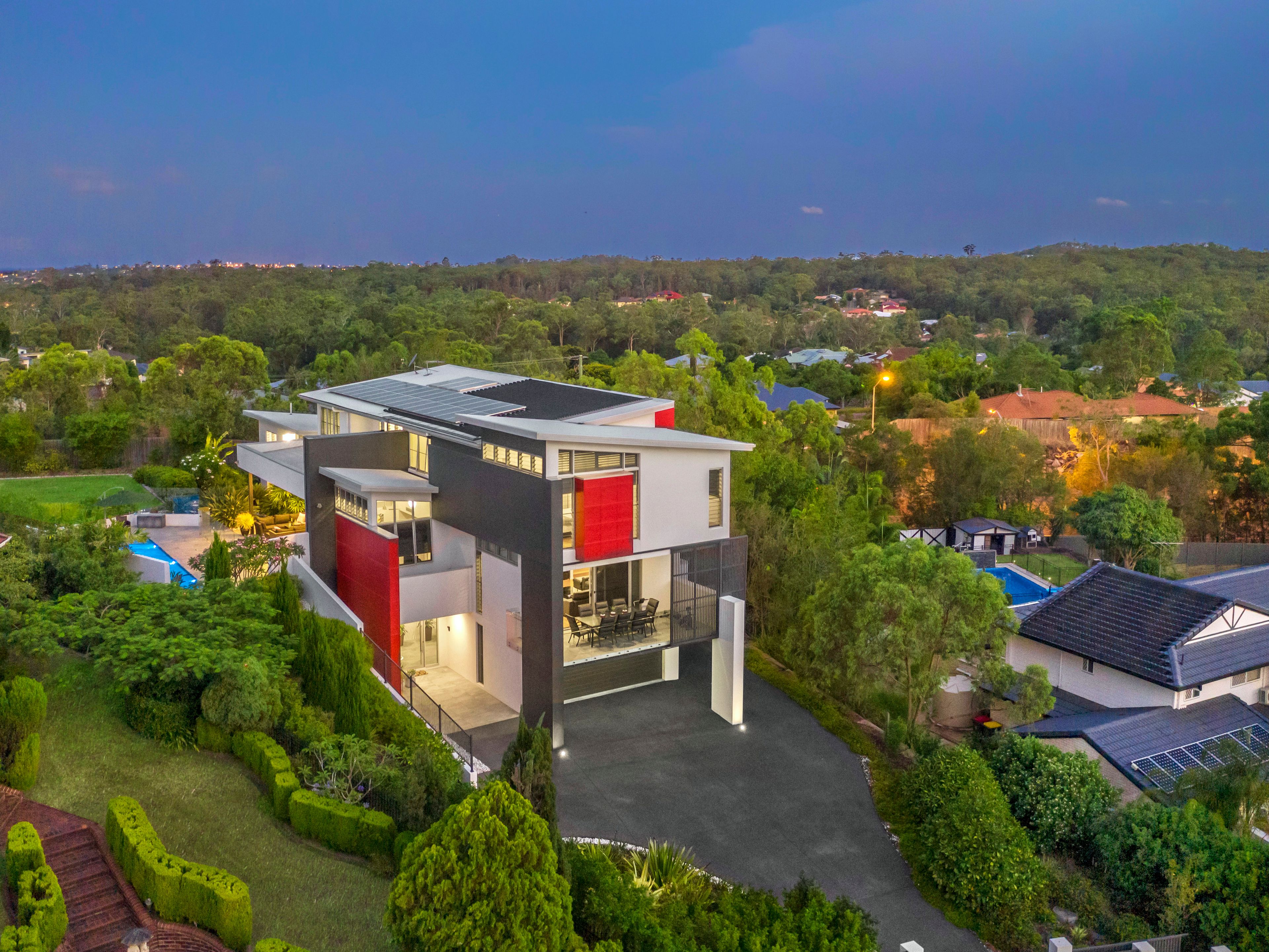 19 Lunar Place, Bridgeman Downs QLD 4035