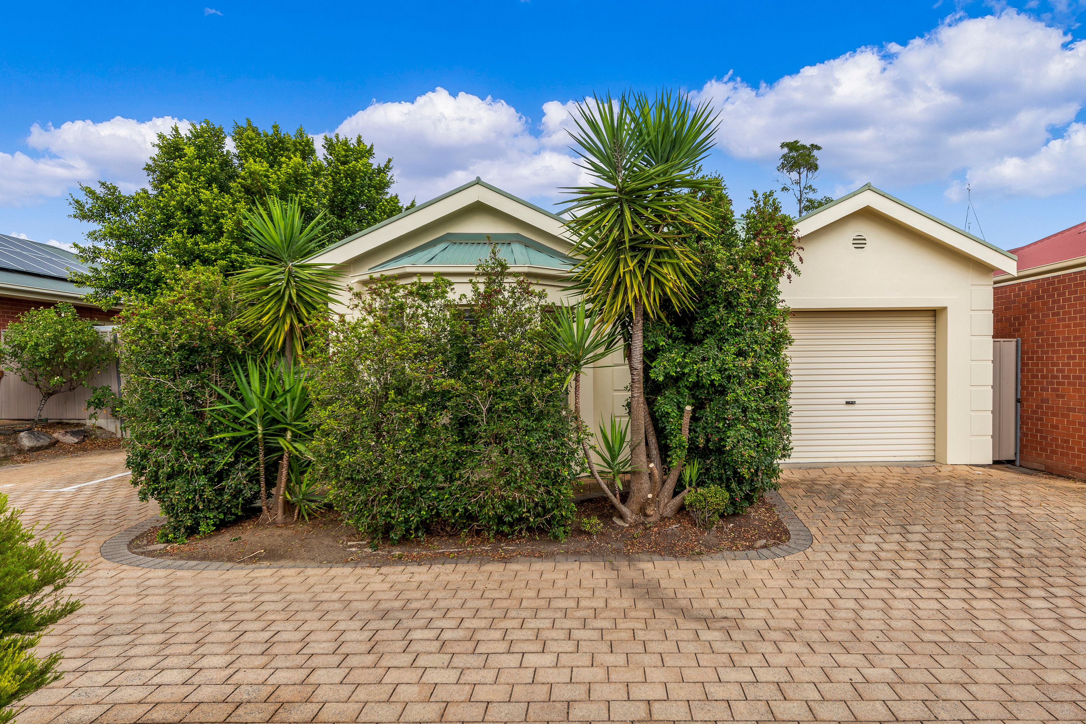 13 Melinda Crescent, Paradise SA 5075