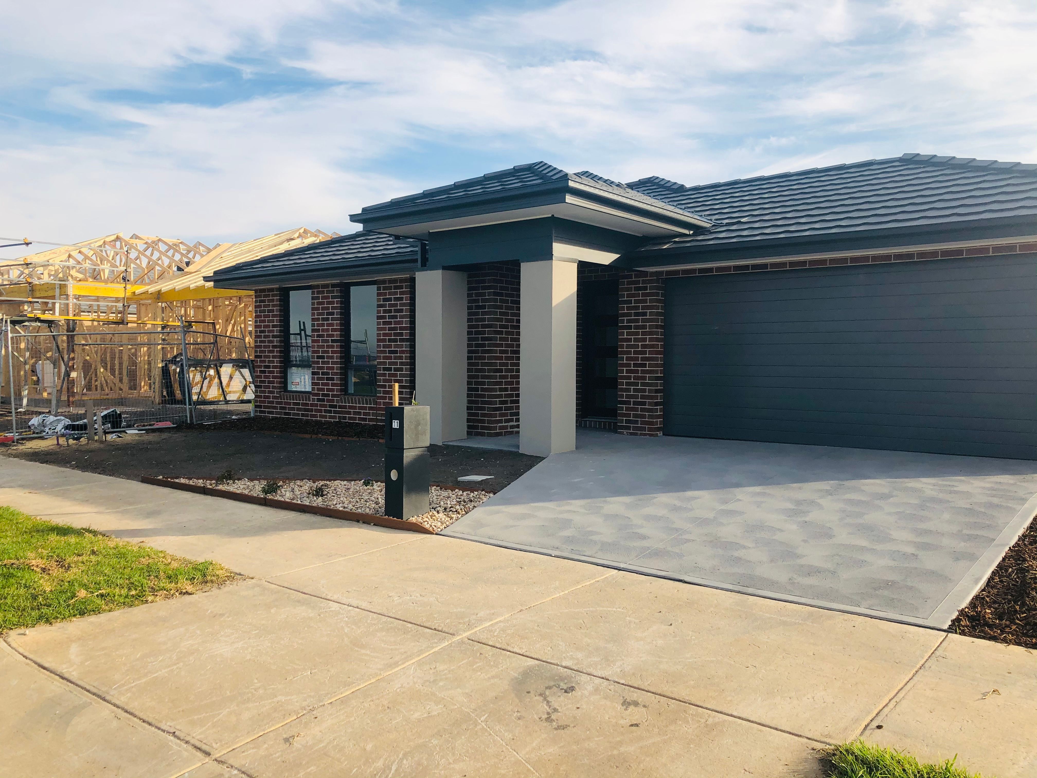 11 Shallow Street, Mambourin, VIC 3024