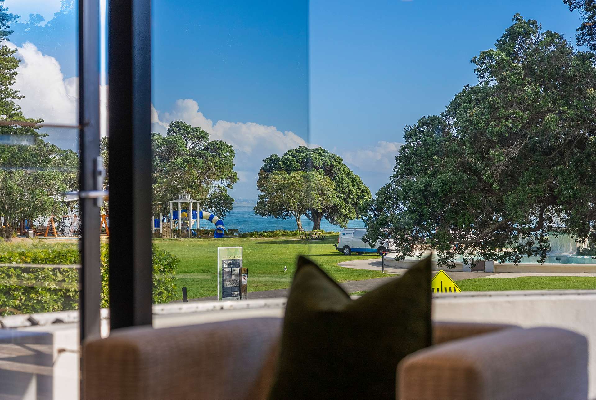 3/47 Tamaki Drive photo 3