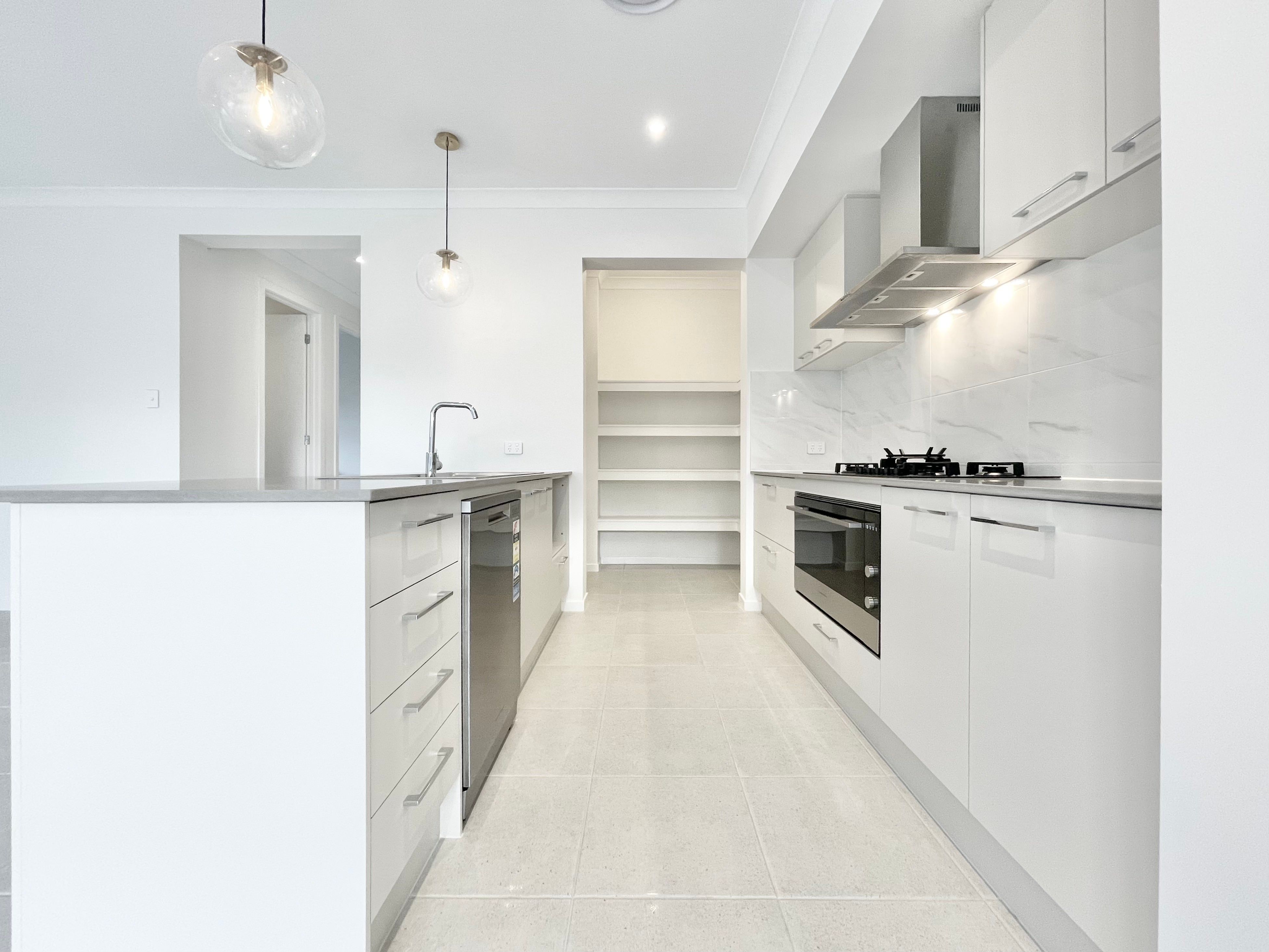 21 Mallow Street — photo 4 of 17