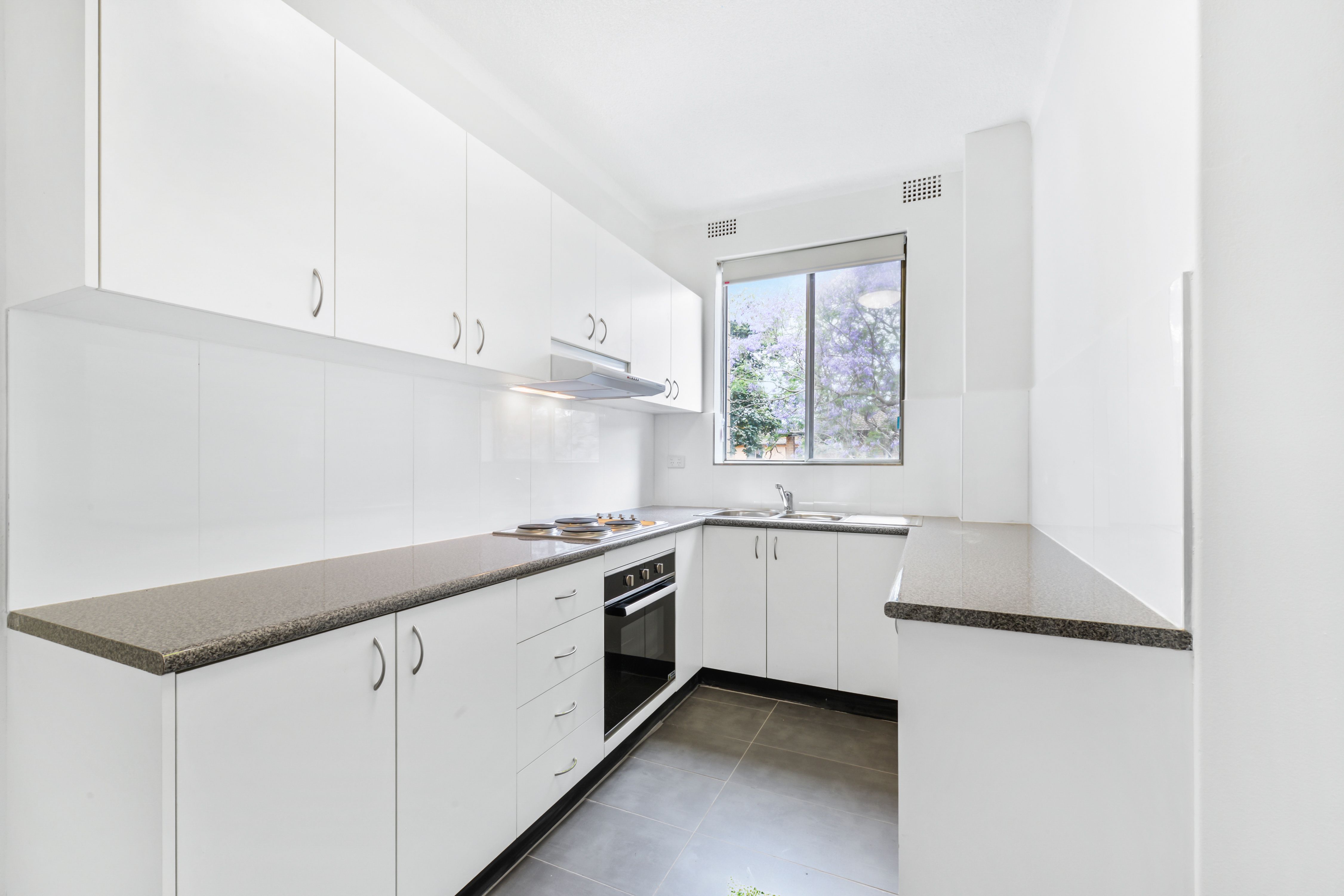 16/55 Albert Road — photo 12 of 13
