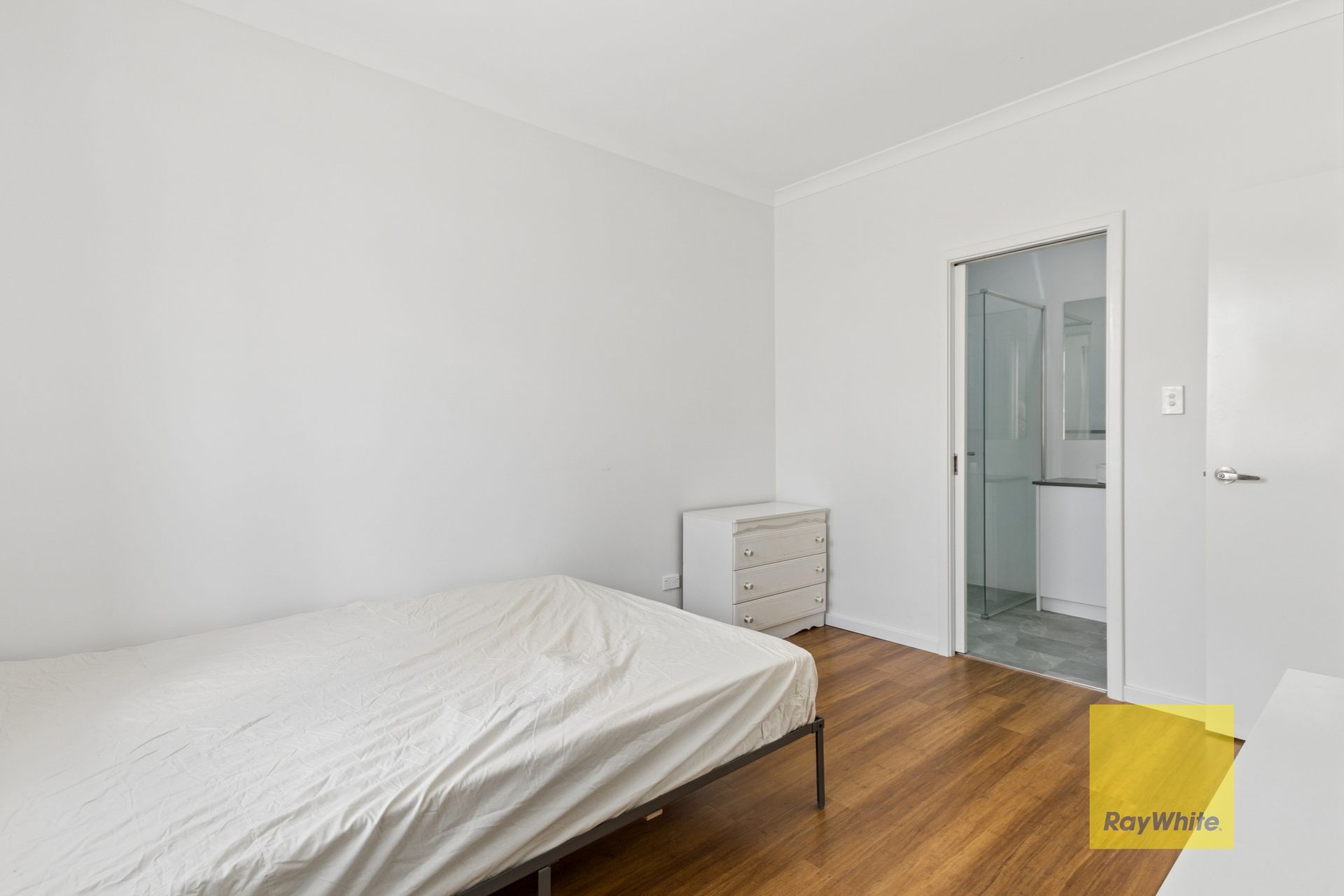 14A Wellaton Street — photo 15 of 18