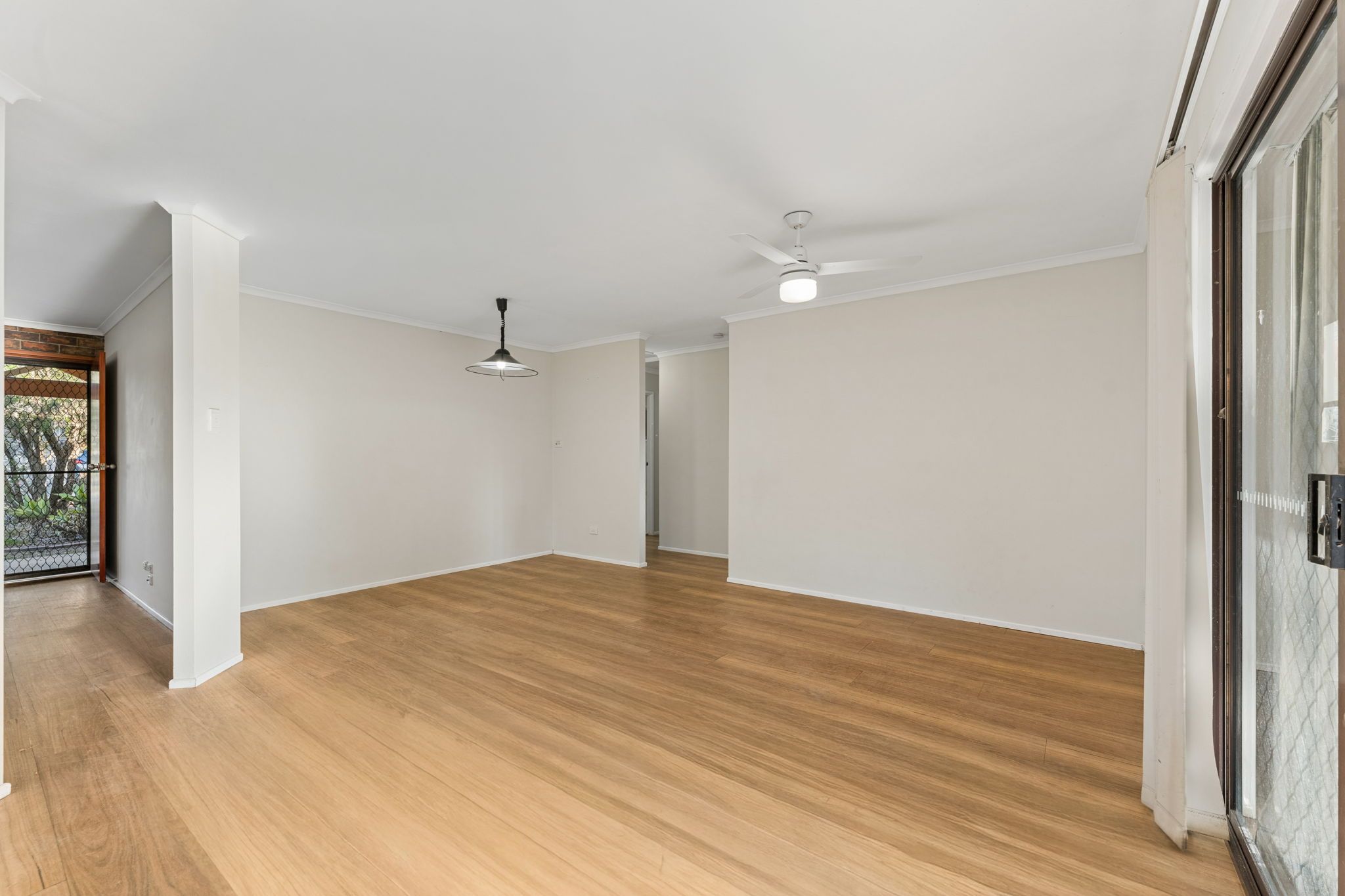 3 Mortlake Crescent — photo 16 of 19