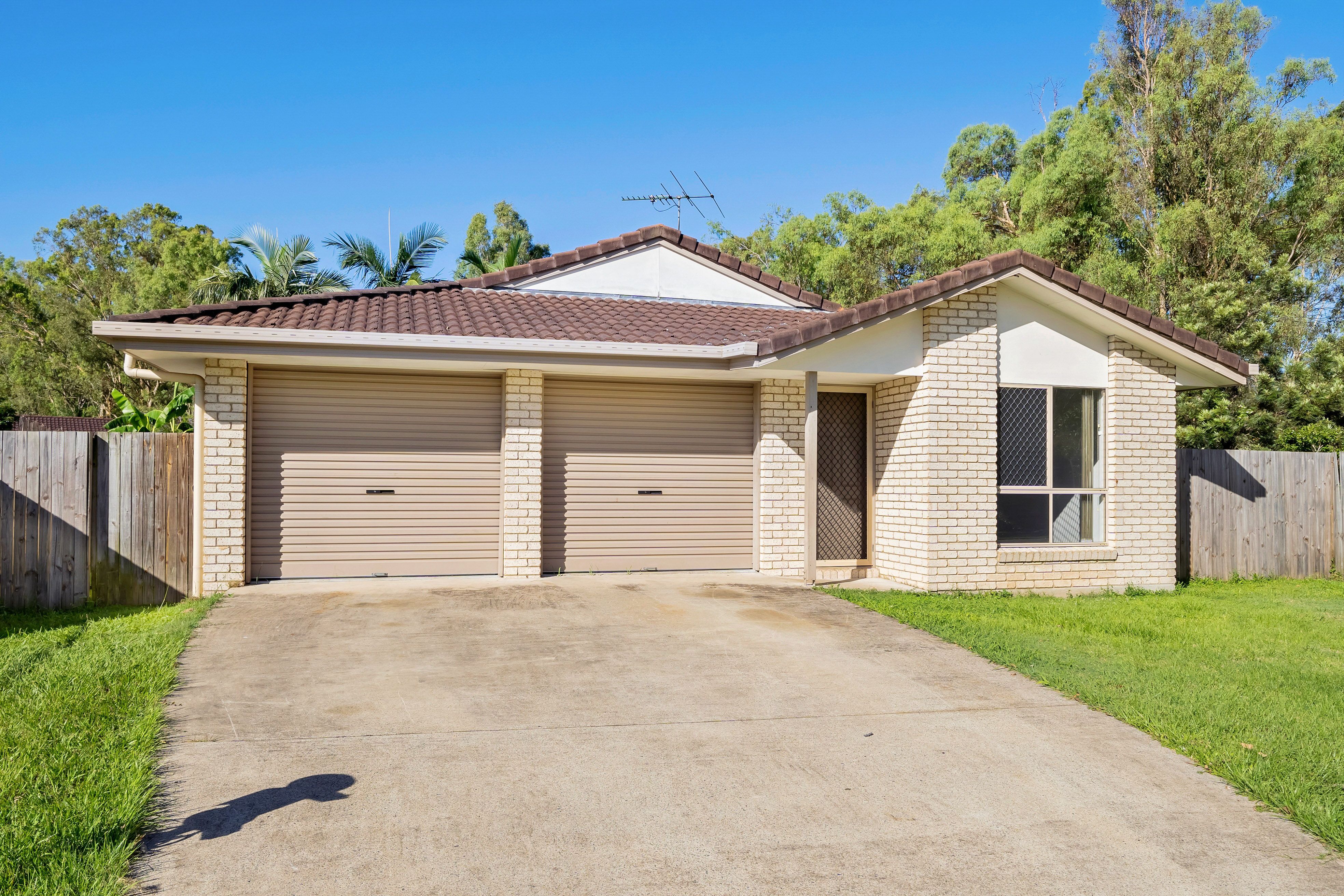 8 Condamine Place, Loganlea, QLD 4131
